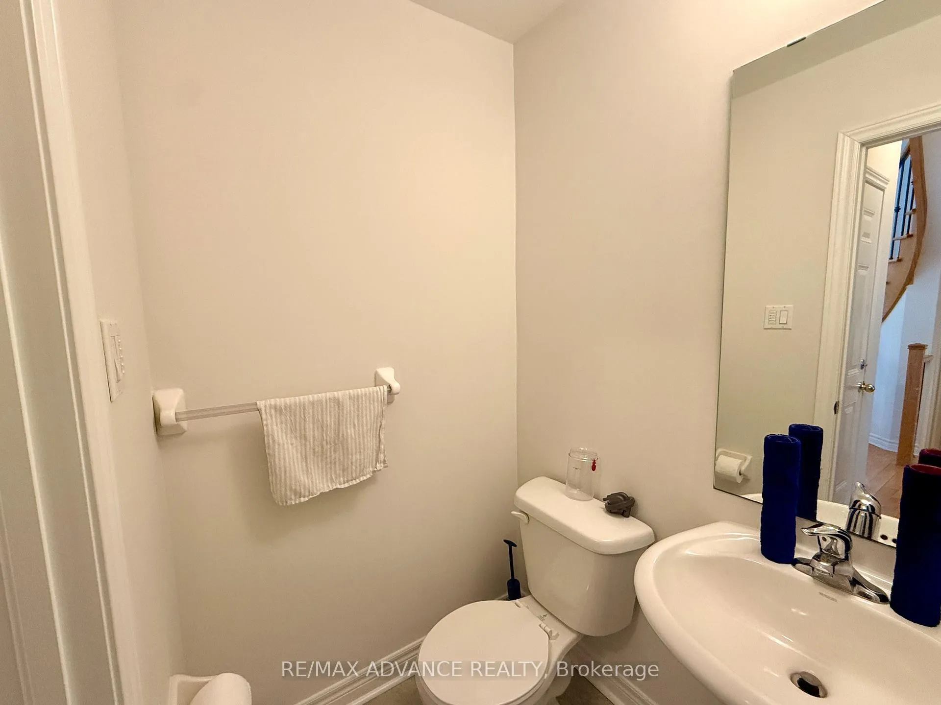 Photo 3 of 65 Princess Diana Drive, Markham, Cathedraltown — HOMEH
