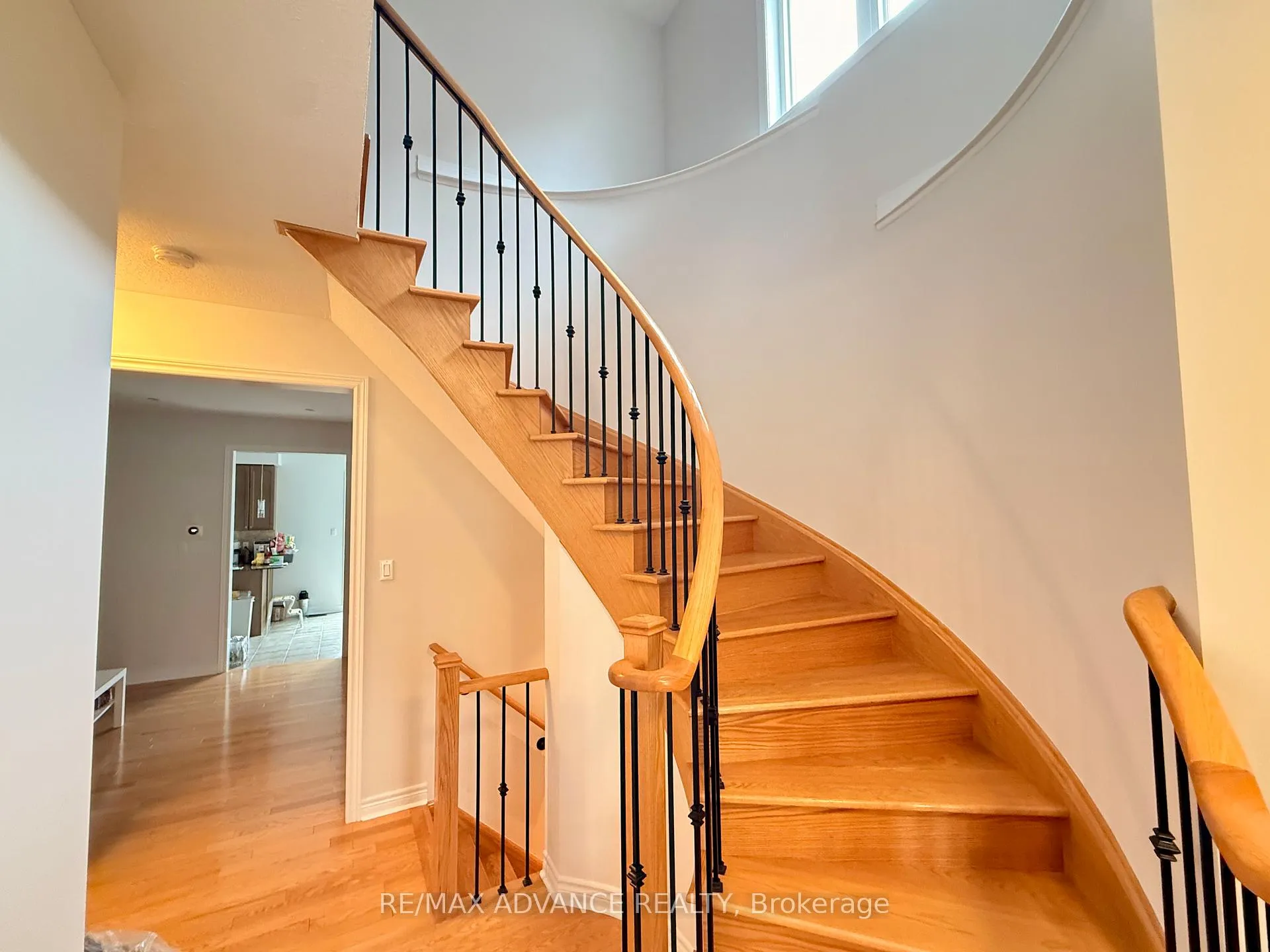 Photo 5 of 65 Princess Diana Drive, Markham, Cathedraltown — HOMEH