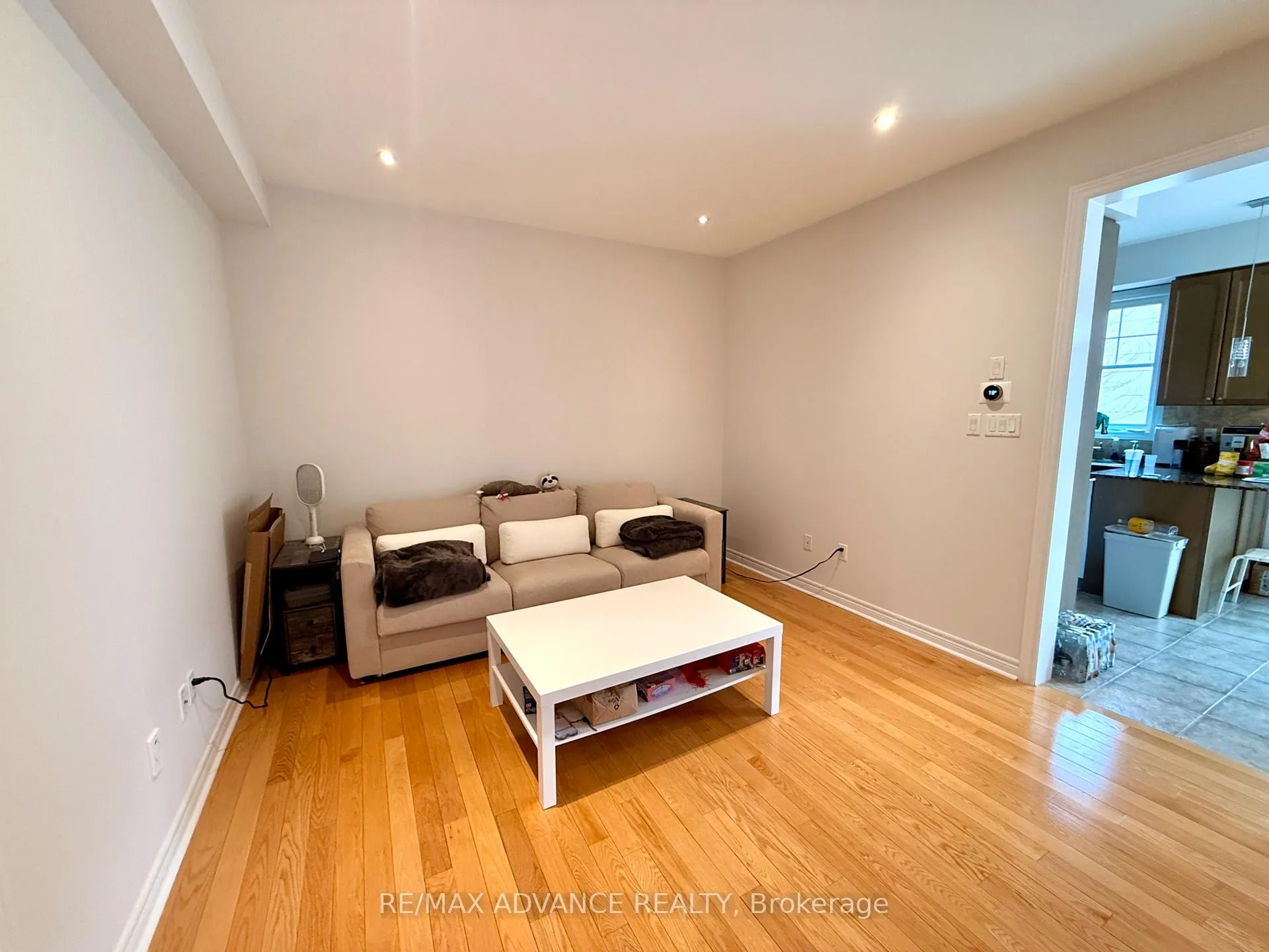 Photo 7 of 65 Princess Diana Drive, Markham, Cathedraltown — HOMEH