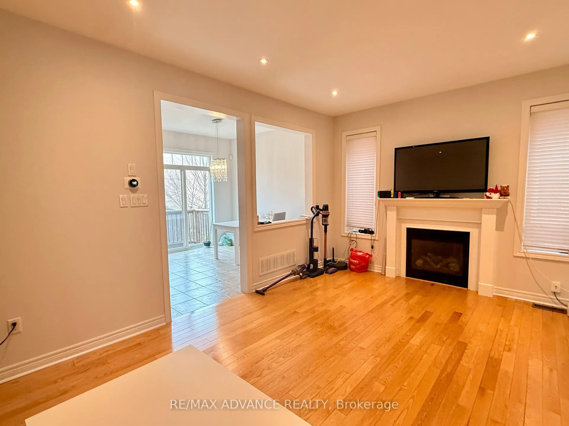 Photo 8 of 65 Princess Diana Drive, Markham, Cathedraltown — HOMEH