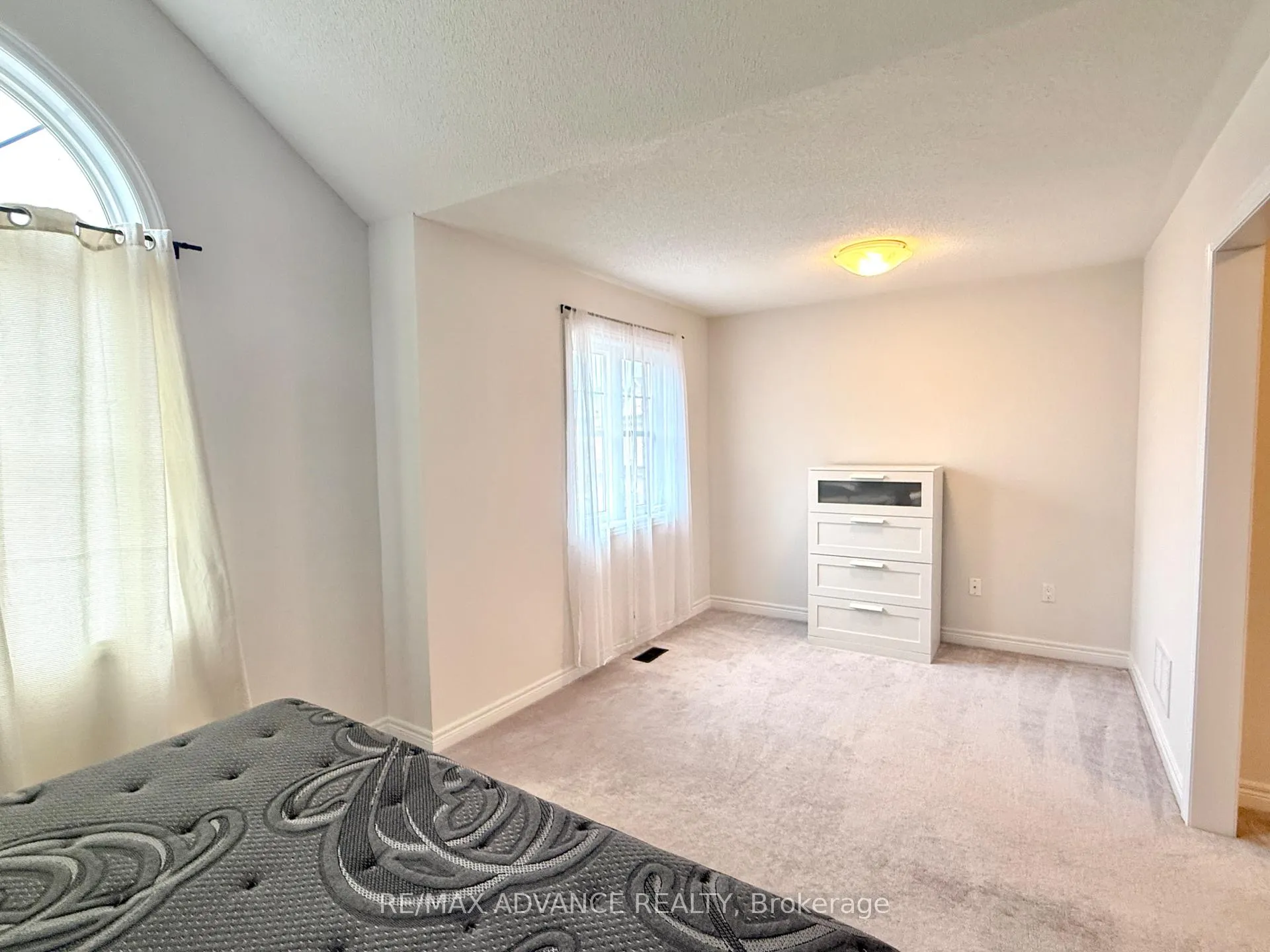 Photo 13 of 65 Princess Diana Drive, Markham, Cathedraltown — HOMEH