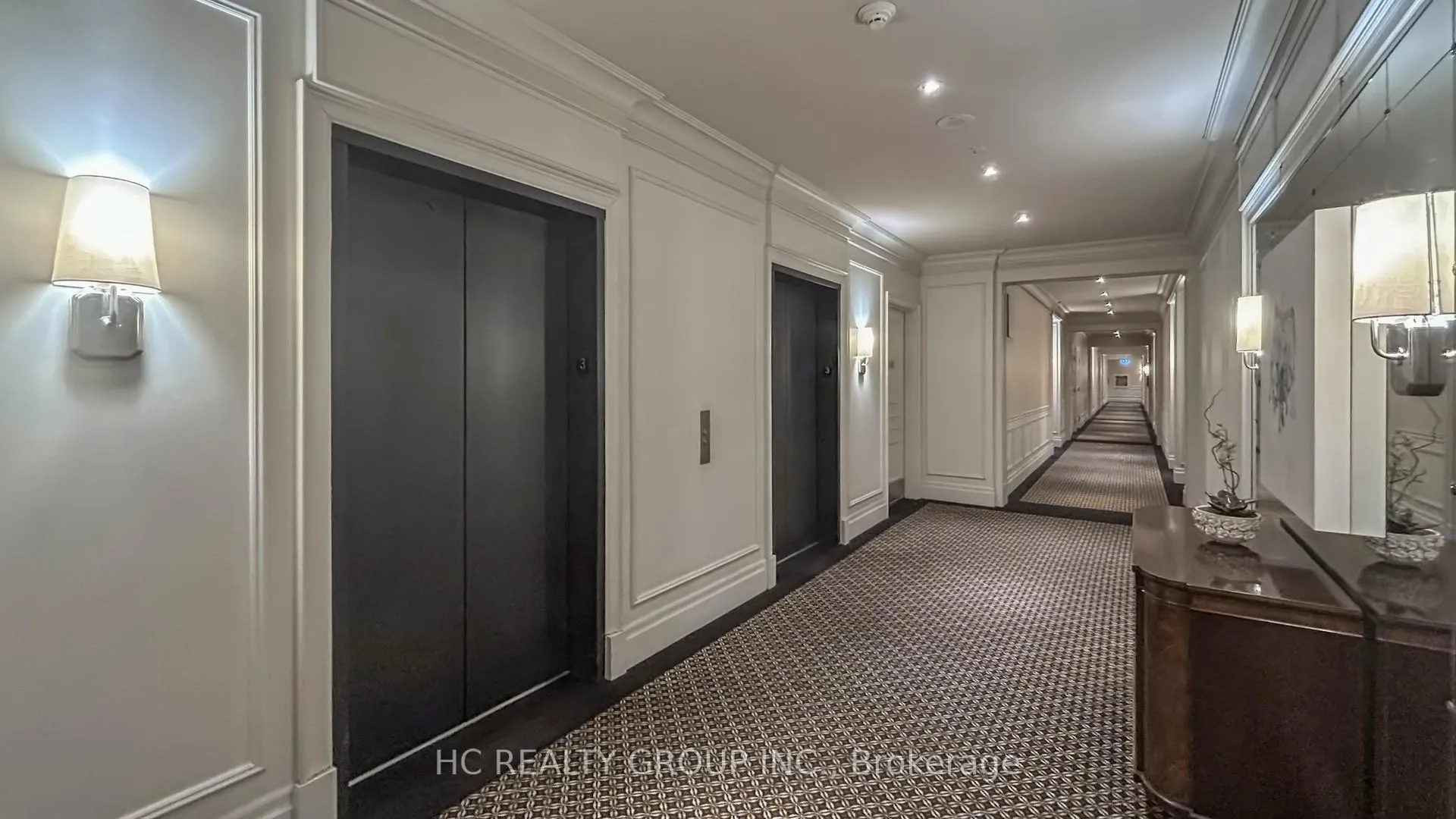 Photo 5 of Unit 322, 20 Burkebrook Place, North York, Bridle Path-Sunnybrook-York Mills — HOMEH