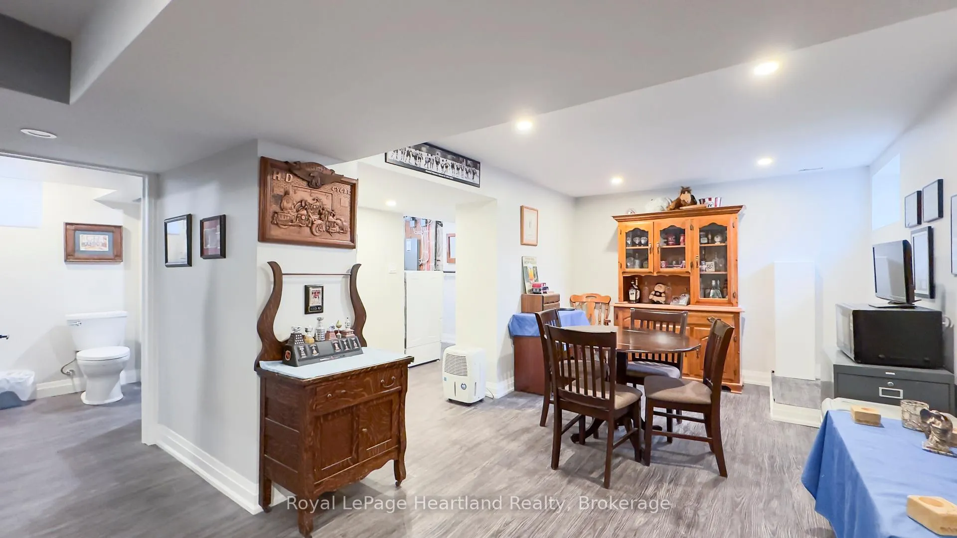 Photo 17 of 202 St. David Street, West Perth, Mitchell — HOMEH