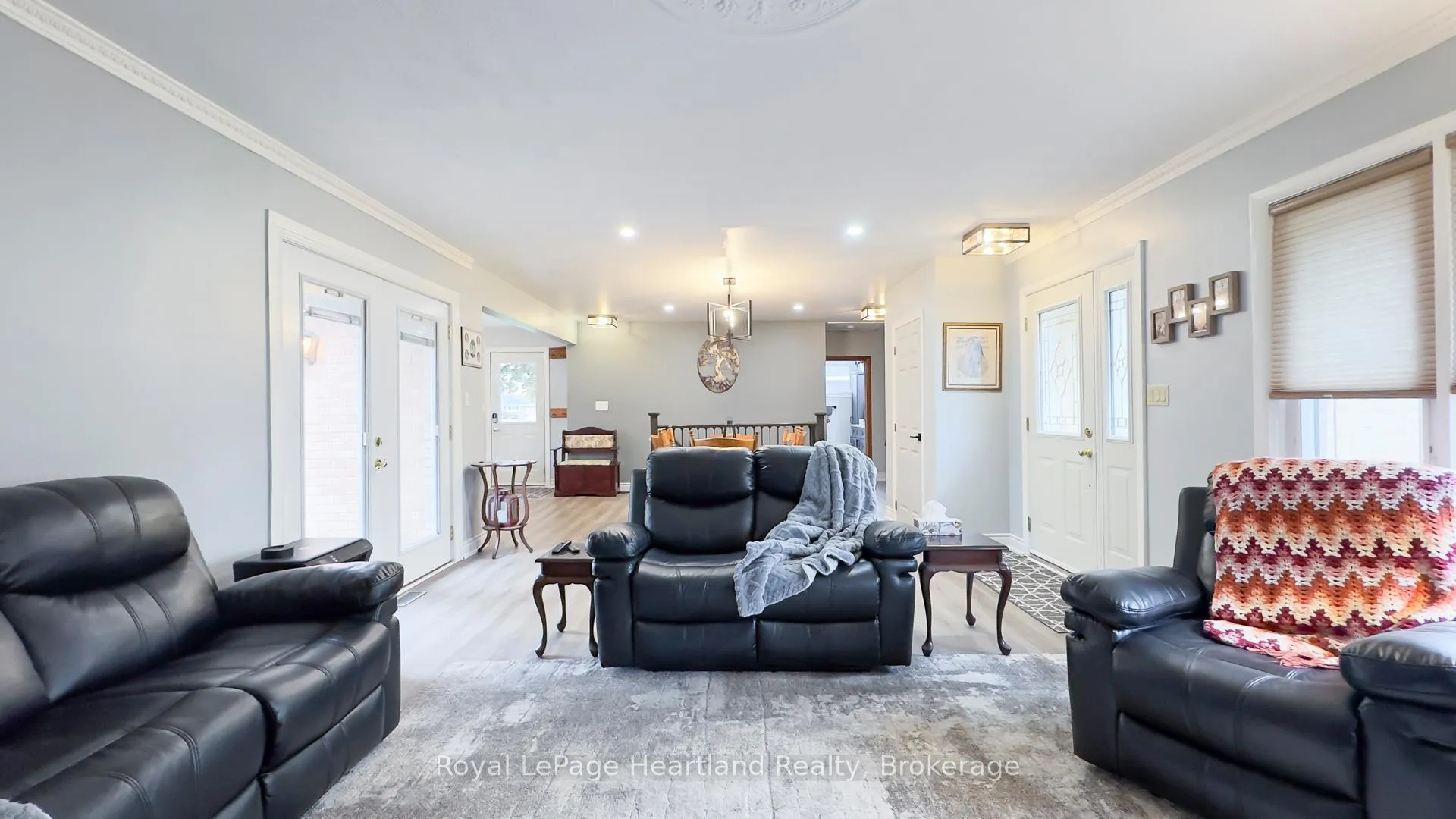 Photo 29 of 202 St. David Street, West Perth, Mitchell — HOMEH