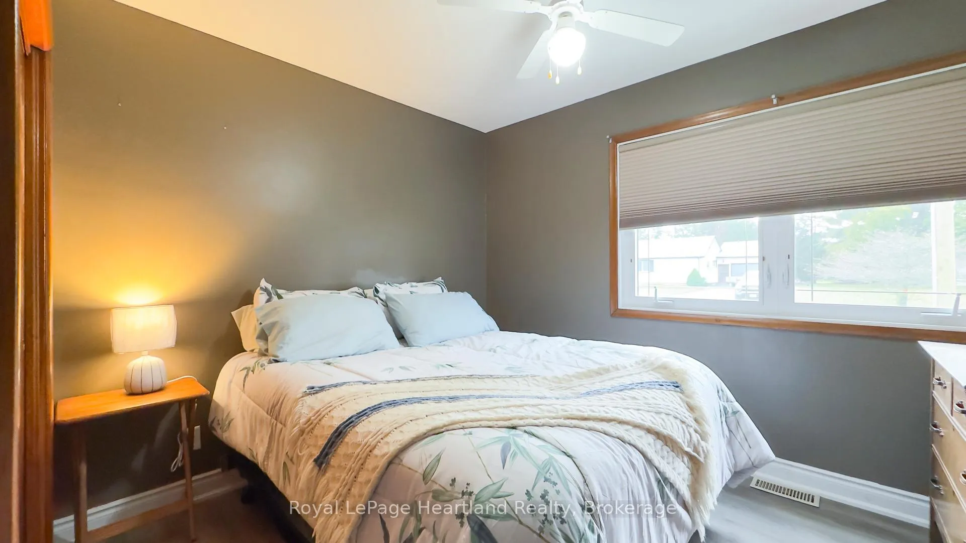 Photo 43 of 202 St. David Street, West Perth, Mitchell — HOMEH