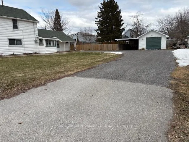Photo 4 of 61 John Street S, Belleville, Belleville Ward — HOMEH