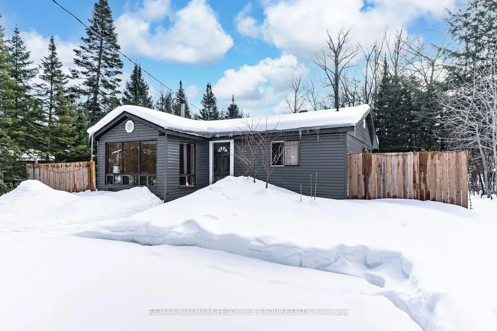 Photo 1 of 138 Moreau Parkway, Tiny, Rural Tiny — HOMEH