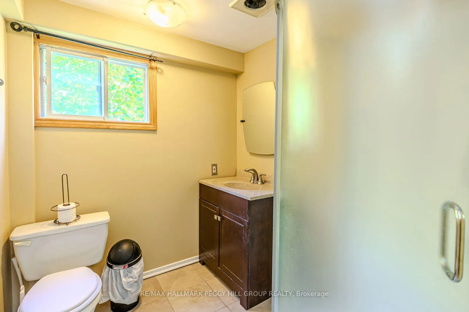 Photo 5 of 138 Moreau Parkway, Tiny, Rural Tiny — HOMEH