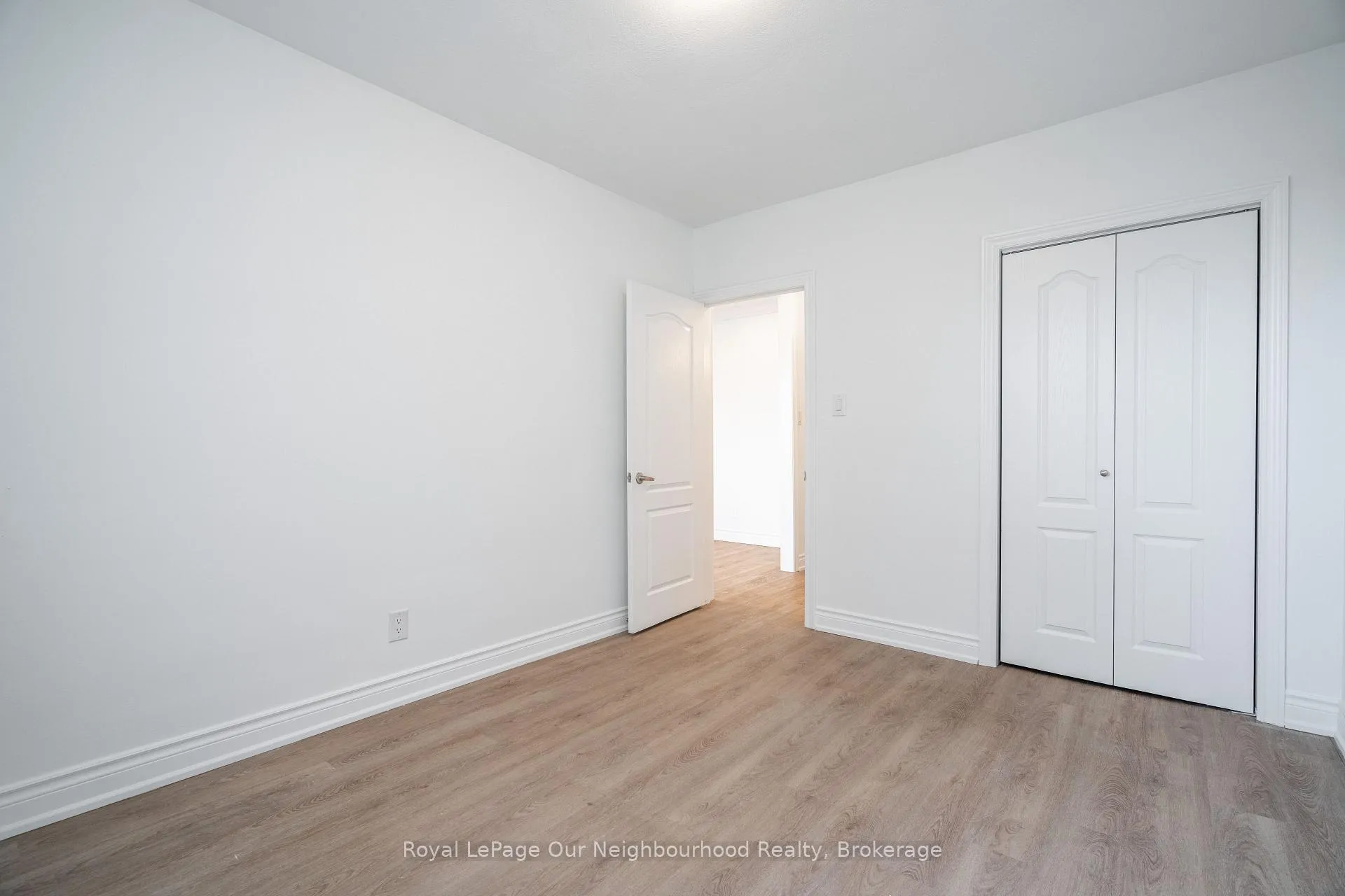 Photo 14 of Unit 307, 112 St. Joseph's Drive, Hamilton, Corktown — HOMEH
