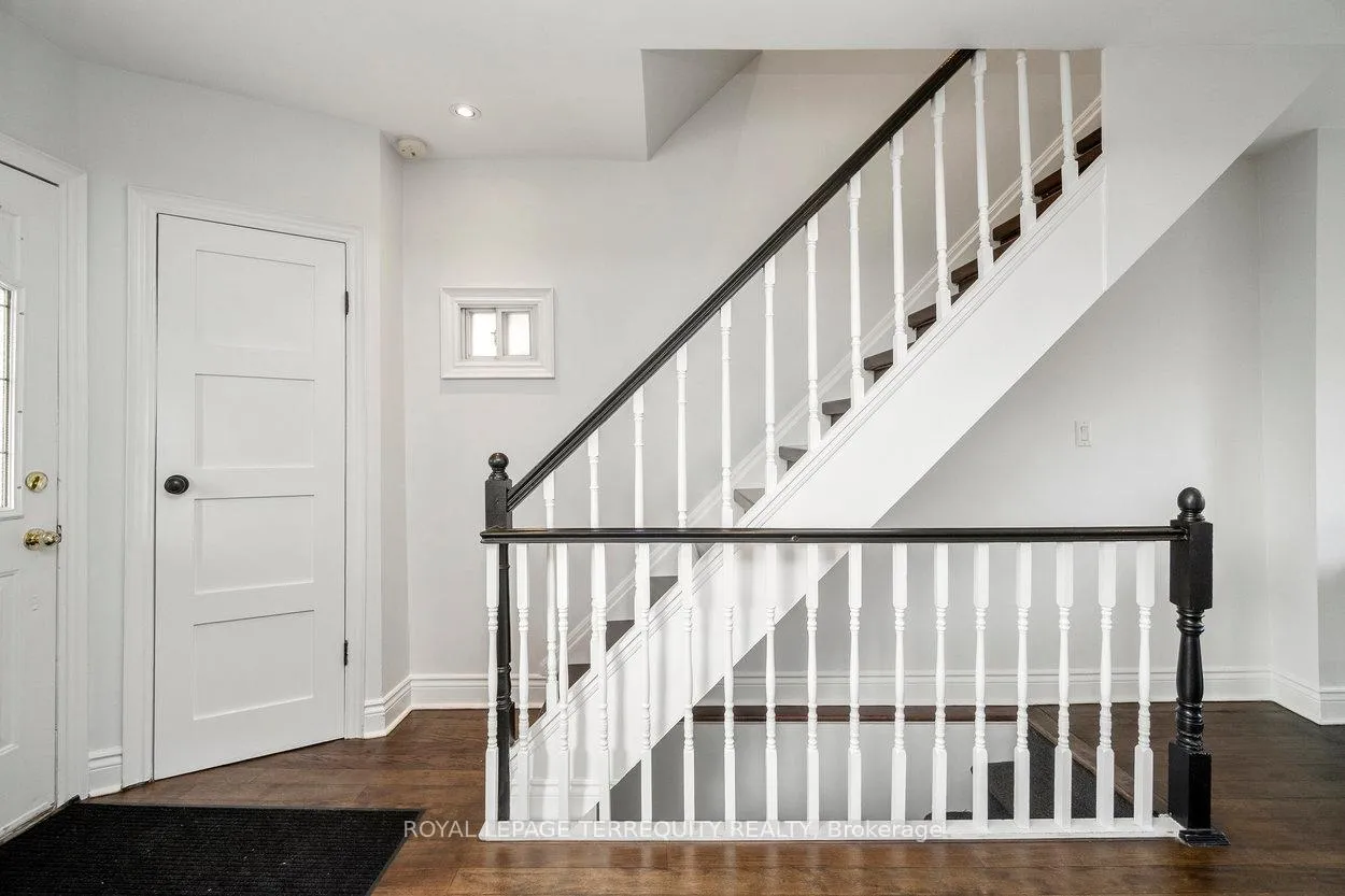 Photo 4 of 261 Blackthorn Avenue, Toronto, Weston-Pellam Park — HOMEH