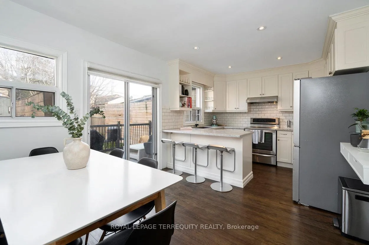 Photo 10 of 261 Blackthorn Avenue, Toronto, Weston-Pellam Park — HOMEH