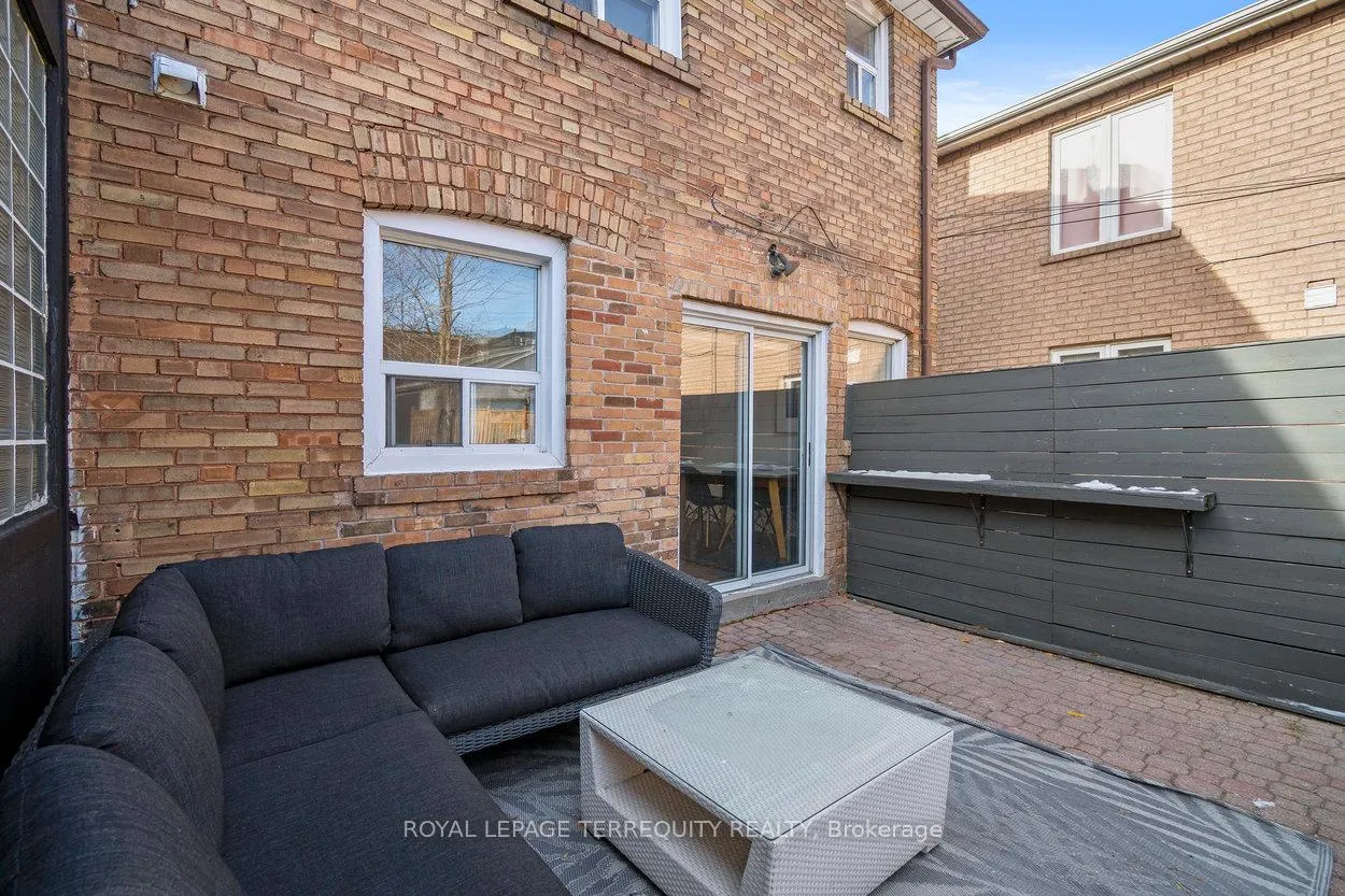 Photo 34 of 261 Blackthorn Avenue, Toronto, Weston-Pellam Park — HOMEH