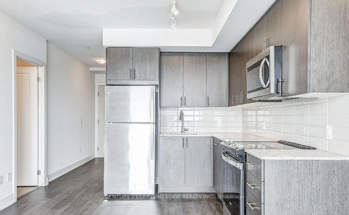 Photo 7 of Unit 716, 2550 Simcoe Street N, Oshawa, Windfields — HOMEH