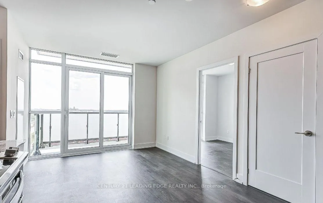 Photo 10 of Unit 716, 2550 Simcoe Street N, Oshawa, Windfields — HOMEH