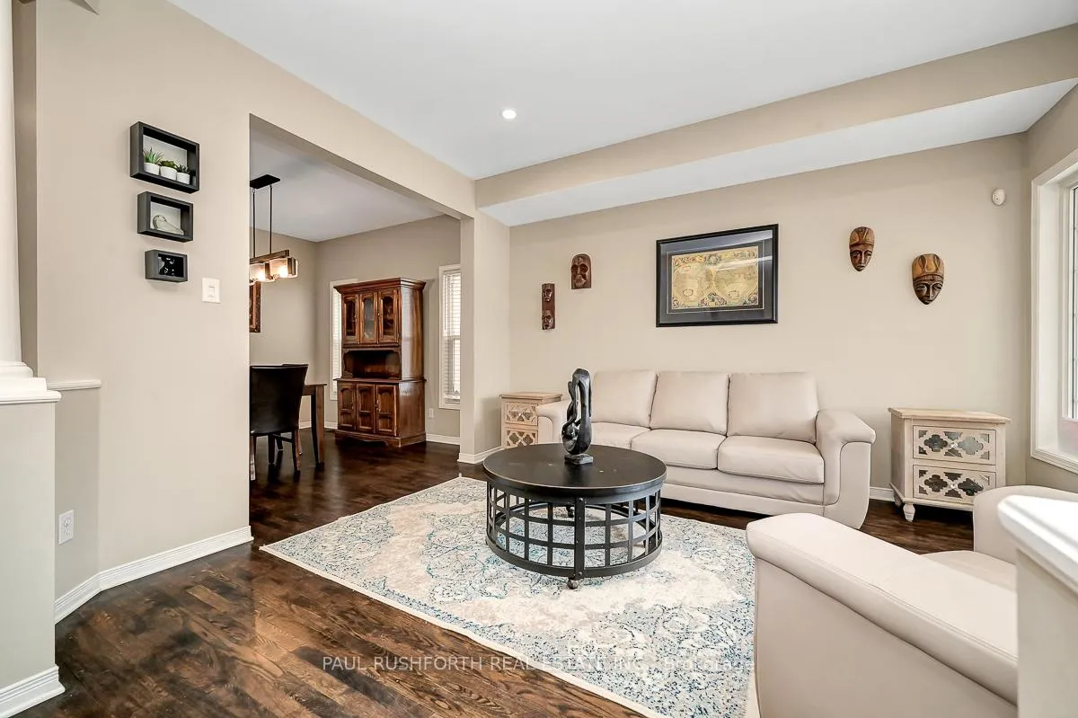 Photo 5 of 1654 Agatha Street, Ottawa, Fallingbrook/Pineridge — HOMEH