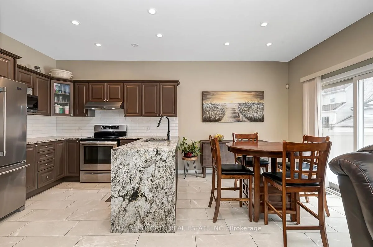 Photo 13 of 1654 Agatha Street, Ottawa, Fallingbrook/Pineridge — HOMEH
