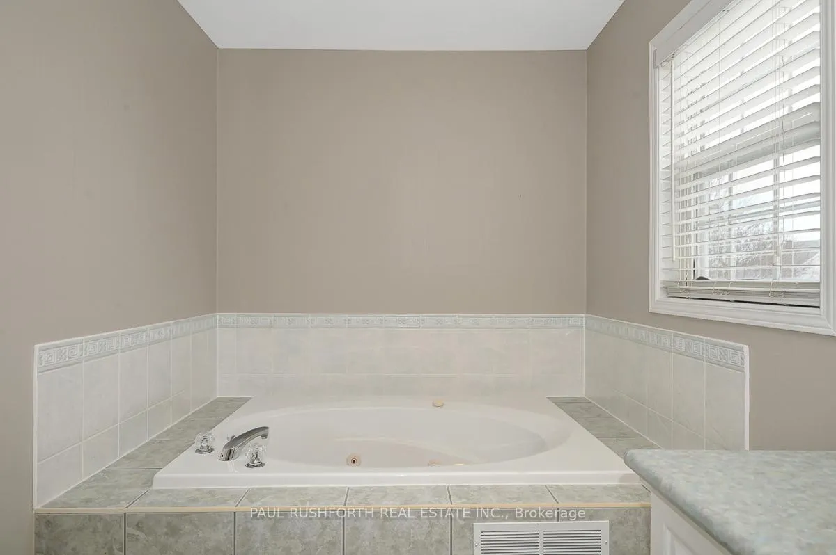 Photo 26 of 1654 Agatha Street, Ottawa, Fallingbrook/Pineridge — HOMEH