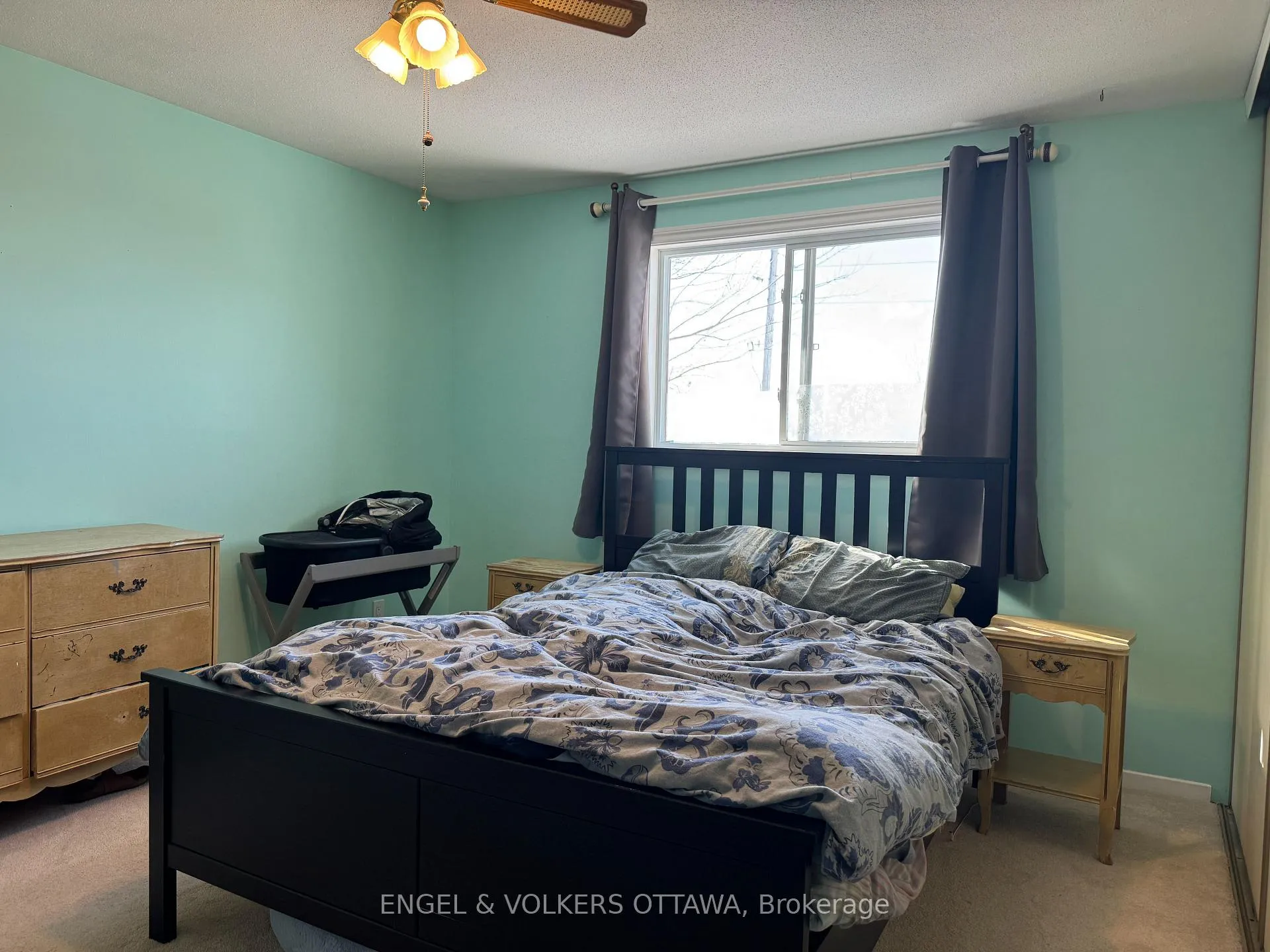 Photo 11 of 38 Chester Crescent, Ottawa, Barrhaven - On the Green — HOMEH