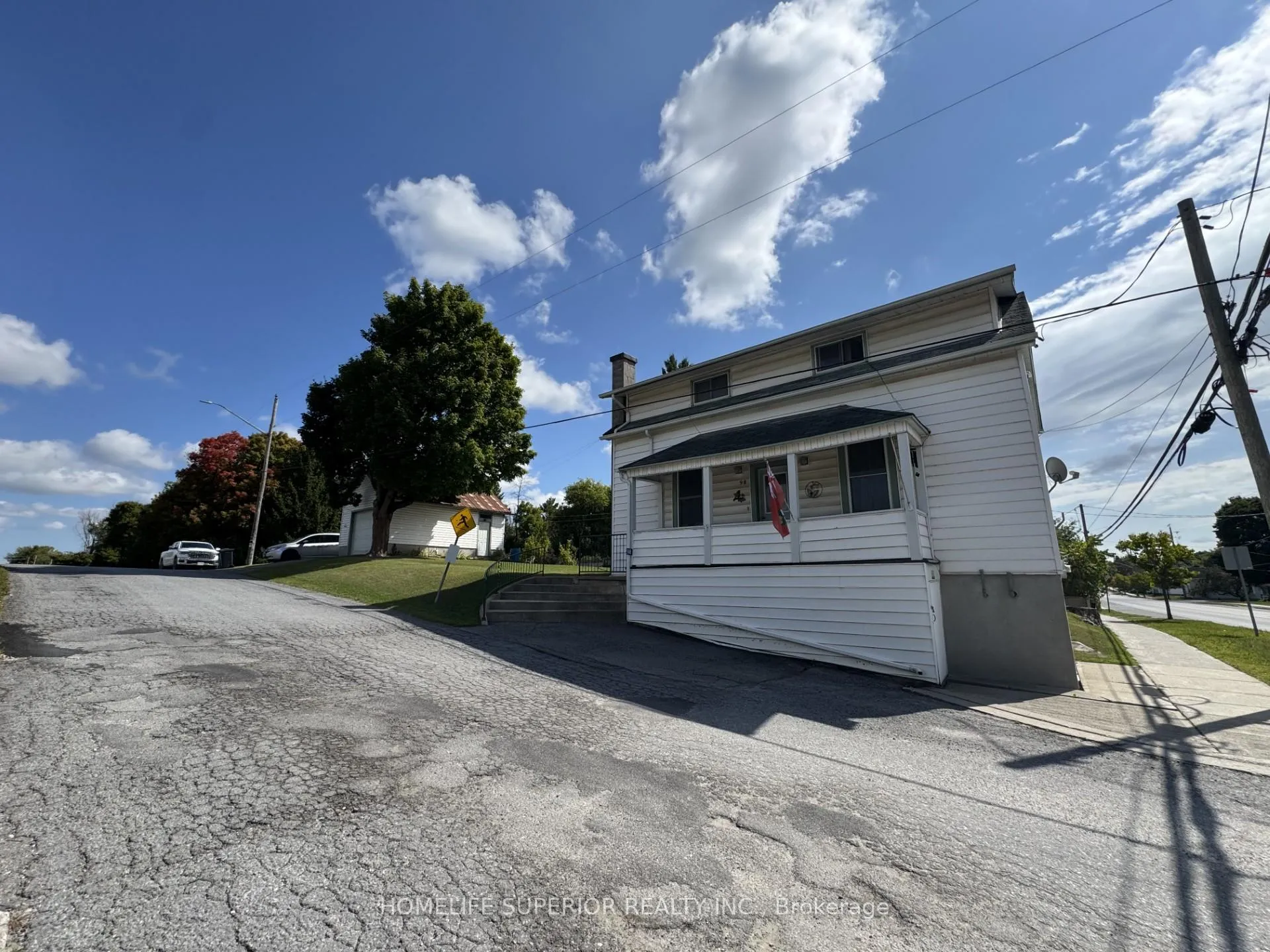 Photo 4 of 98 Paul Drive, Lanark Highlands, Lanark Highlands (Lanark) Twp — HOMEH