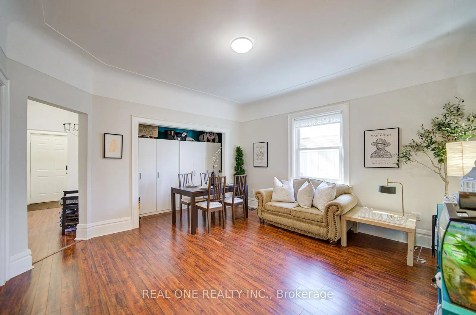 Photo 5 of 102 Royal Avenue, Hamilton, Ainslie Wood — HOMEH