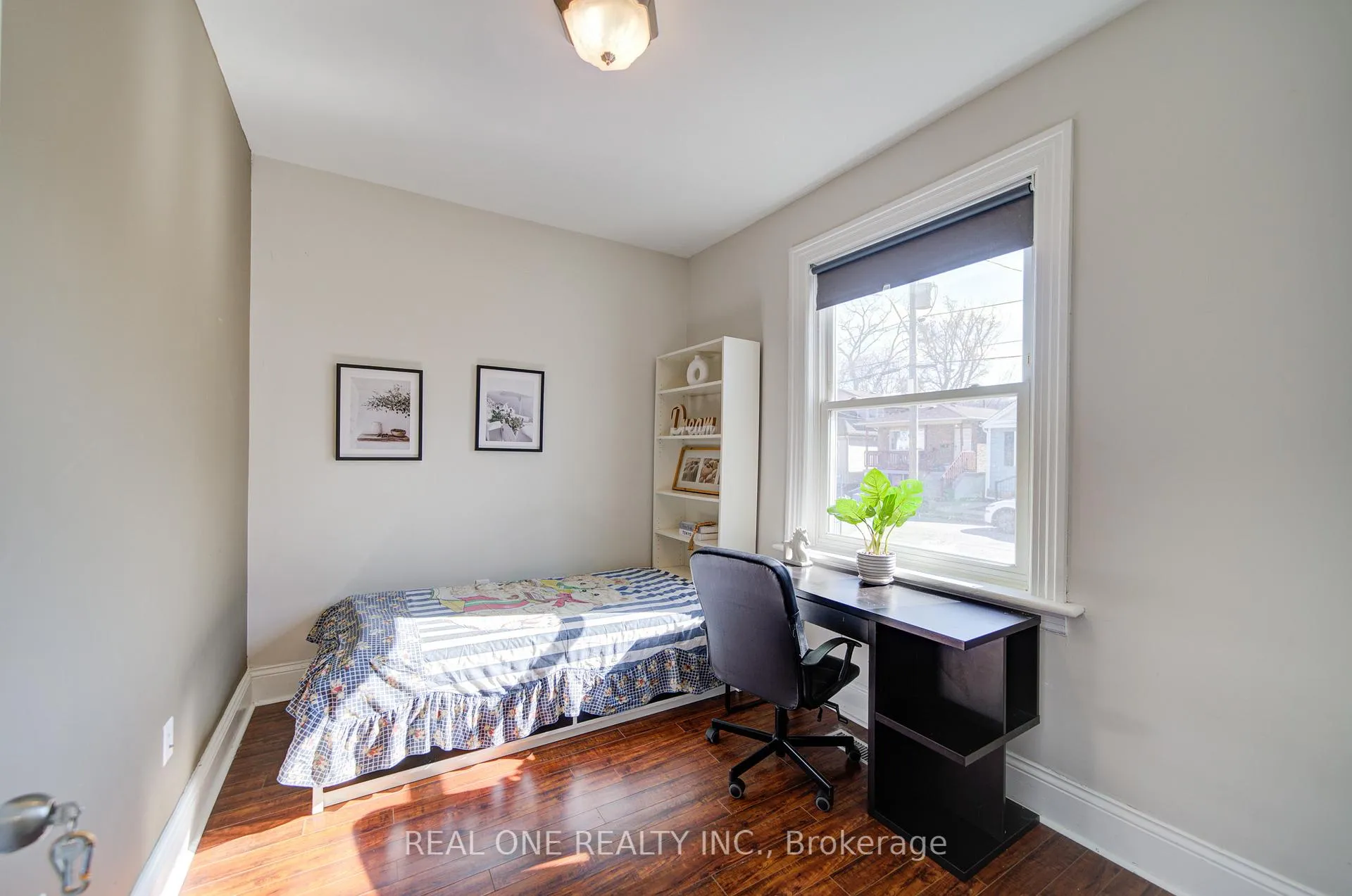Photo 17 of 102 Royal Avenue, Hamilton, Ainslie Wood — HOMEH