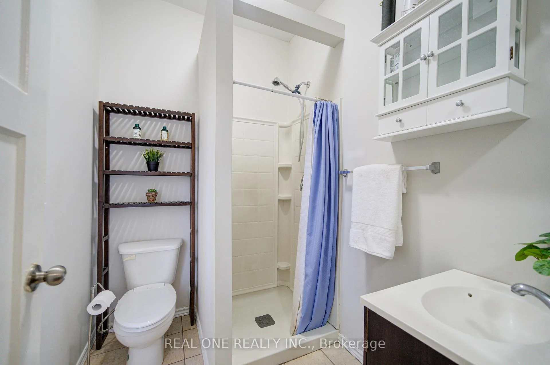 Photo 24 of 102 Royal Avenue, Hamilton, Ainslie Wood — HOMEH