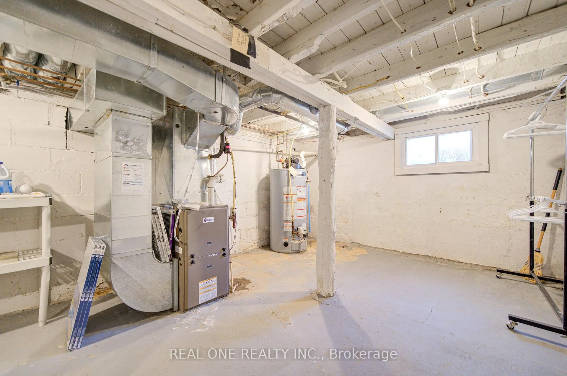 Photo 35 of 102 Royal Avenue, Hamilton, Ainslie Wood — HOMEH