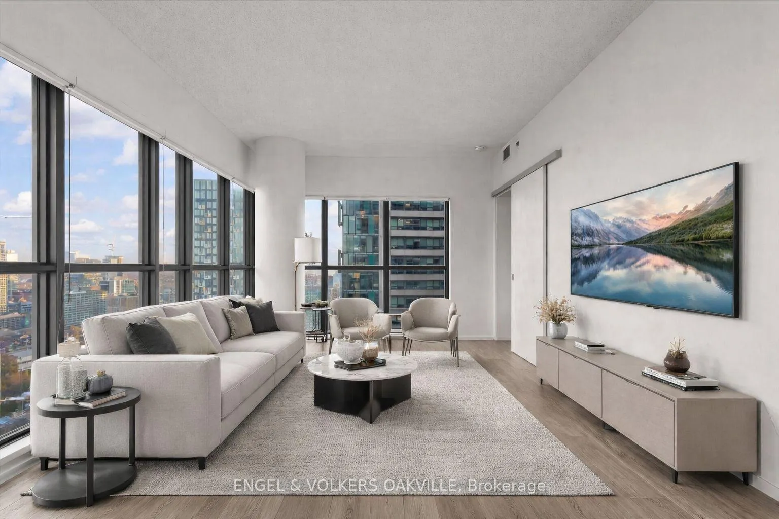 Front of Unit 2405, 159 Dundas Street E