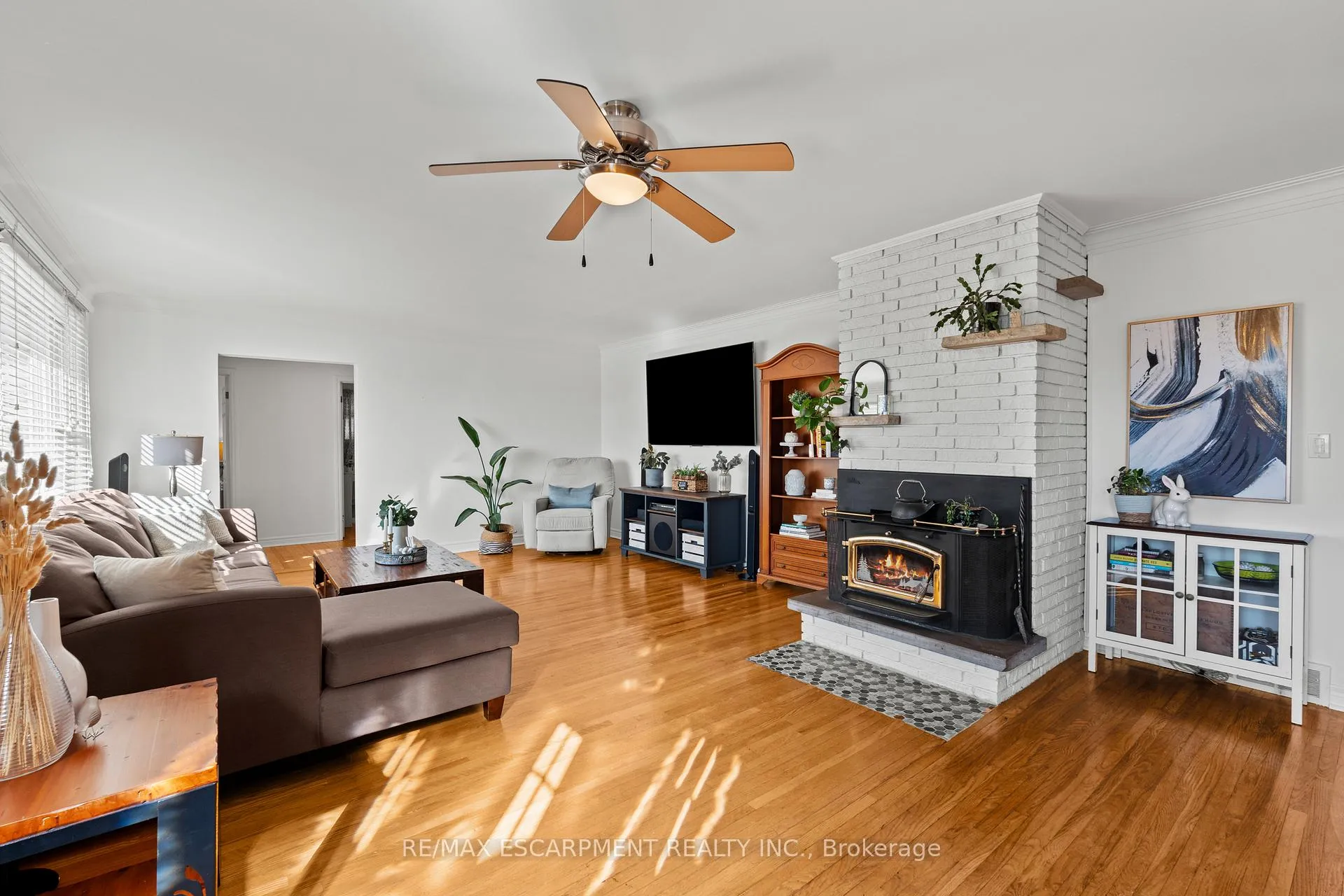 Photo 8 of 27 Cline Mountain Road S, Grimsby, Grimsby West — HOMEH