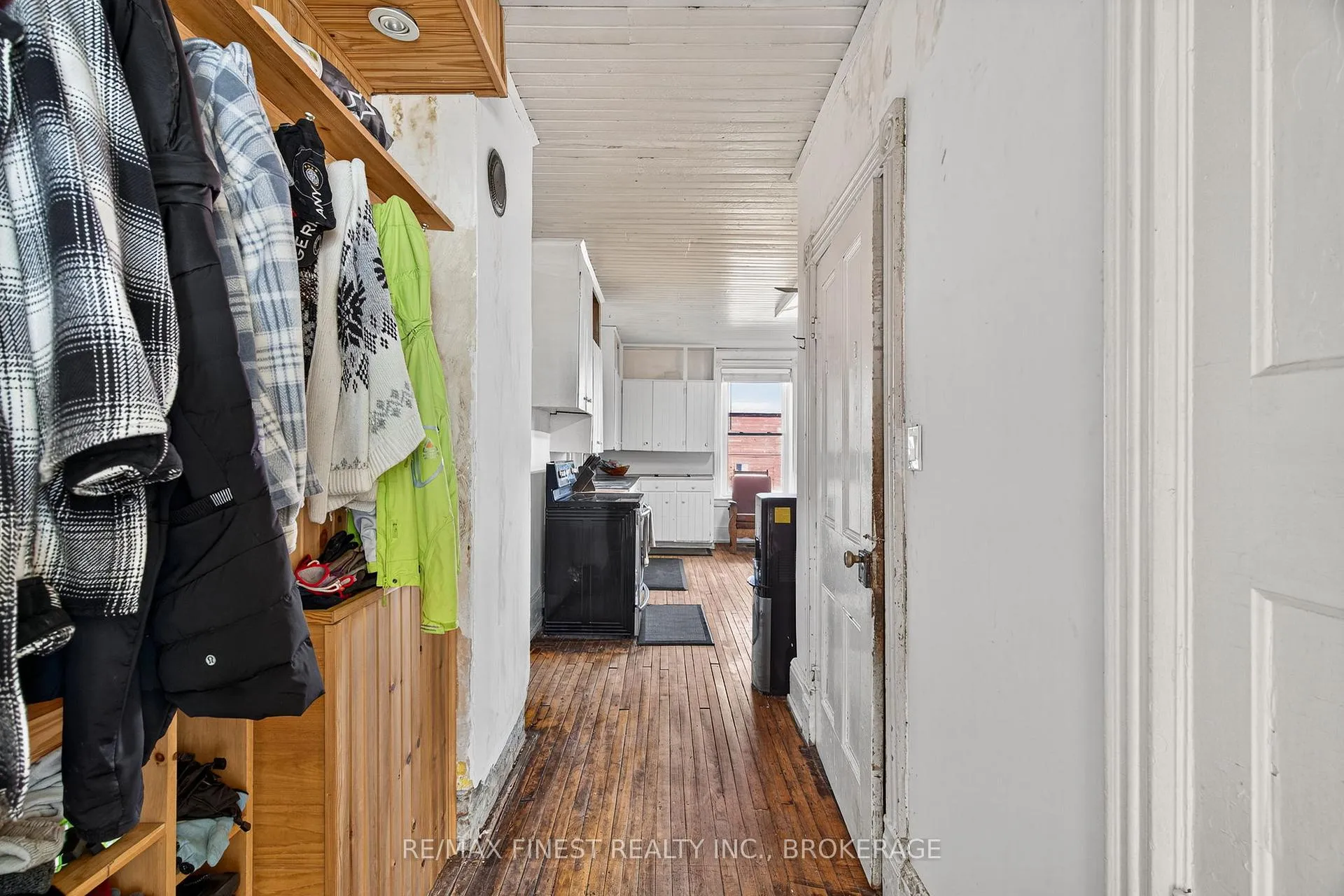 Photo 20 of 525 Scotland Road, Loyalist, Lennox and Addington - South — HOMEH
