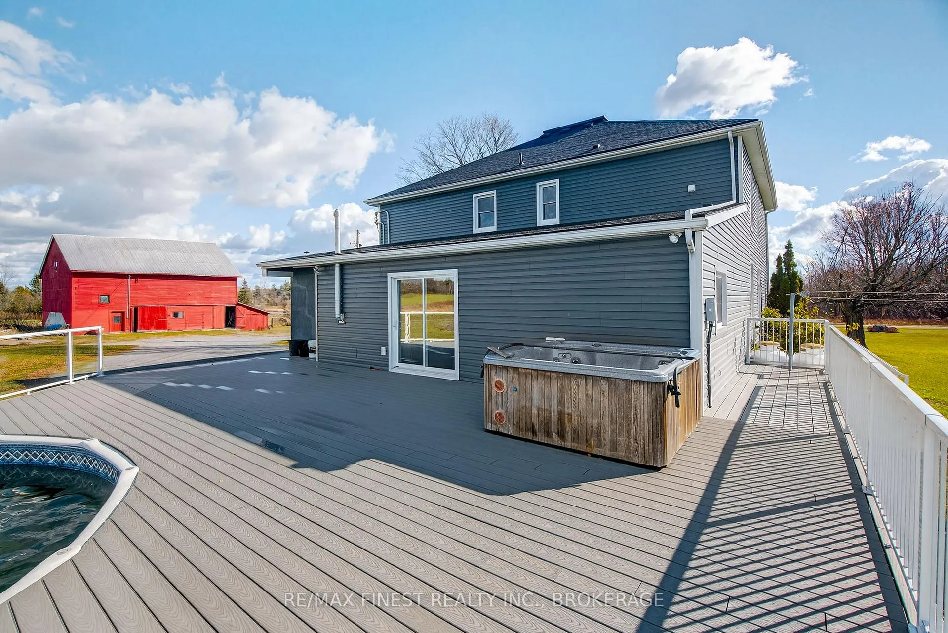 Photo 40 of 525 Scotland Road, Loyalist, Lennox and Addington - South — HOMEH