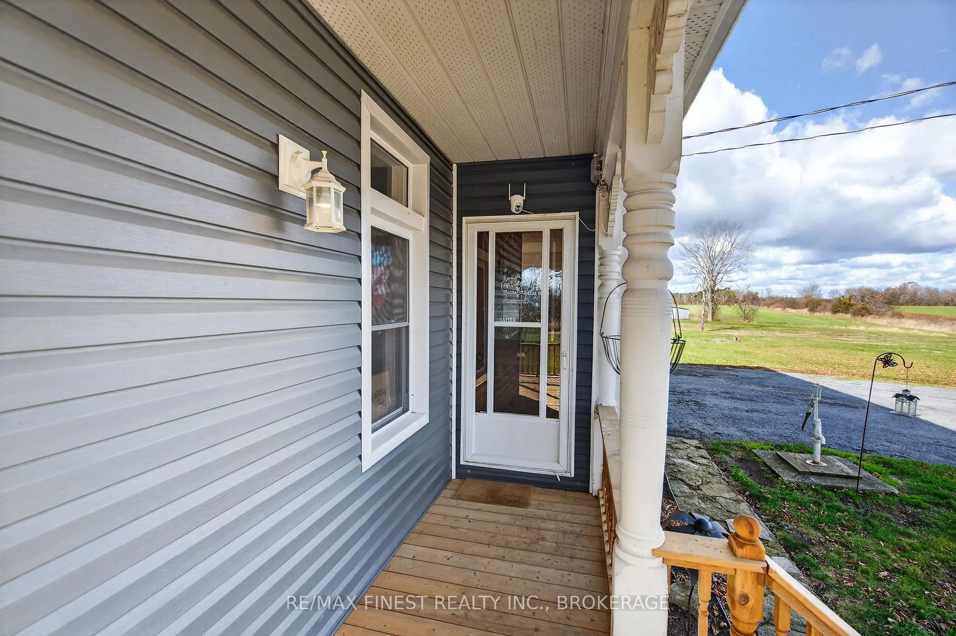 Photo 43 of 525 Scotland Road, Loyalist, Lennox and Addington - South — HOMEH