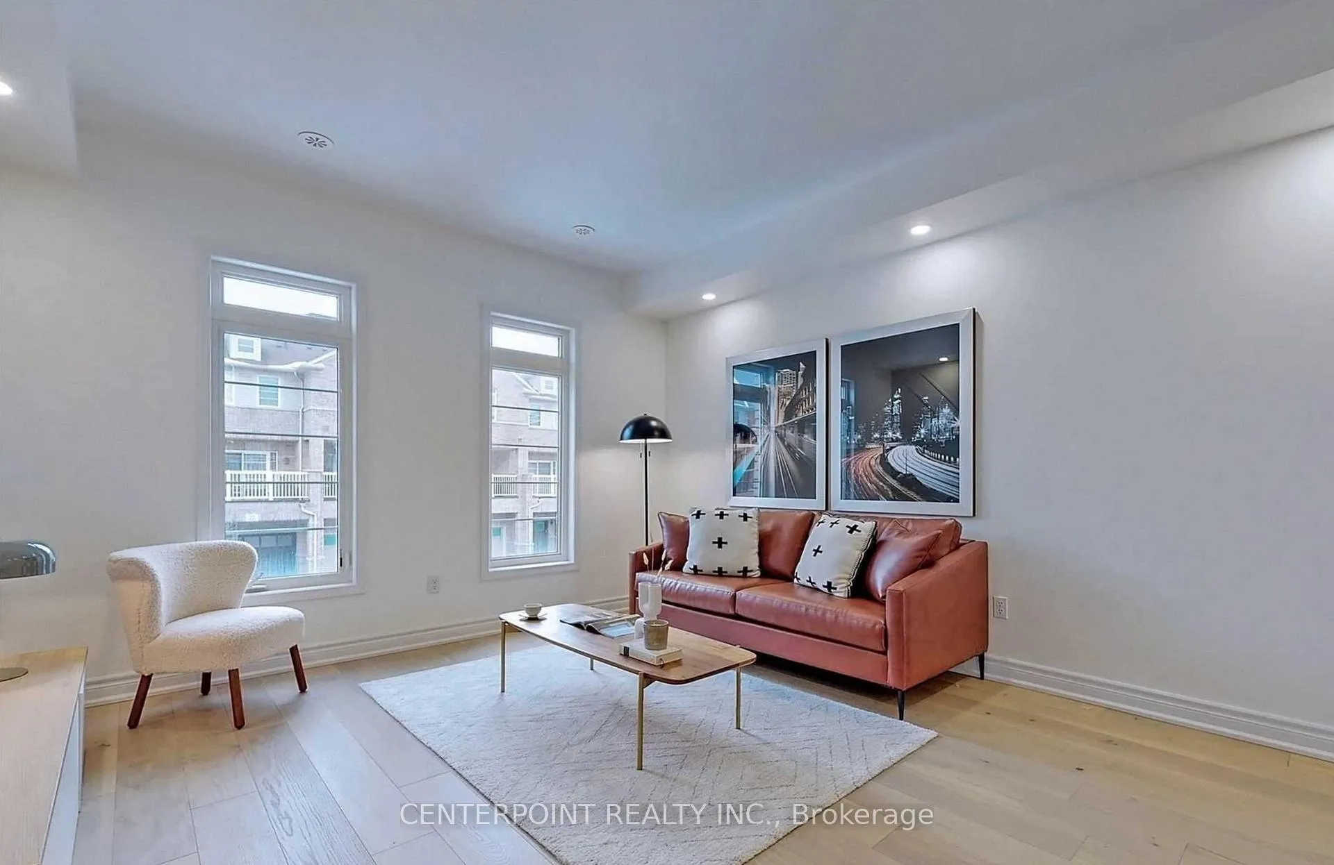 Photo 4 of 21 Beehive Lane, Markham, Wismer — HOMEH