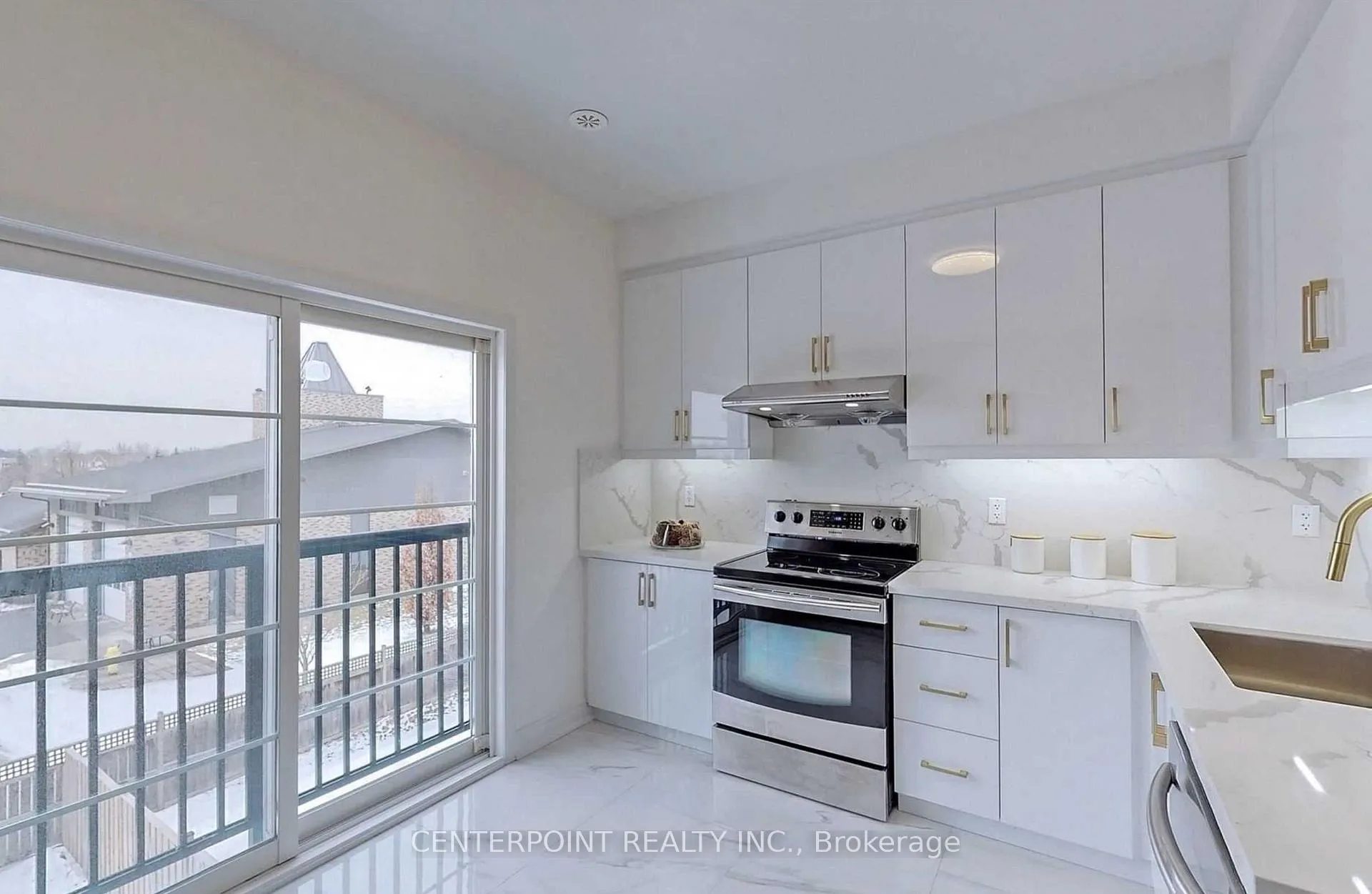 Photo 15 of 21 Beehive Lane, Markham, Wismer — HOMEH