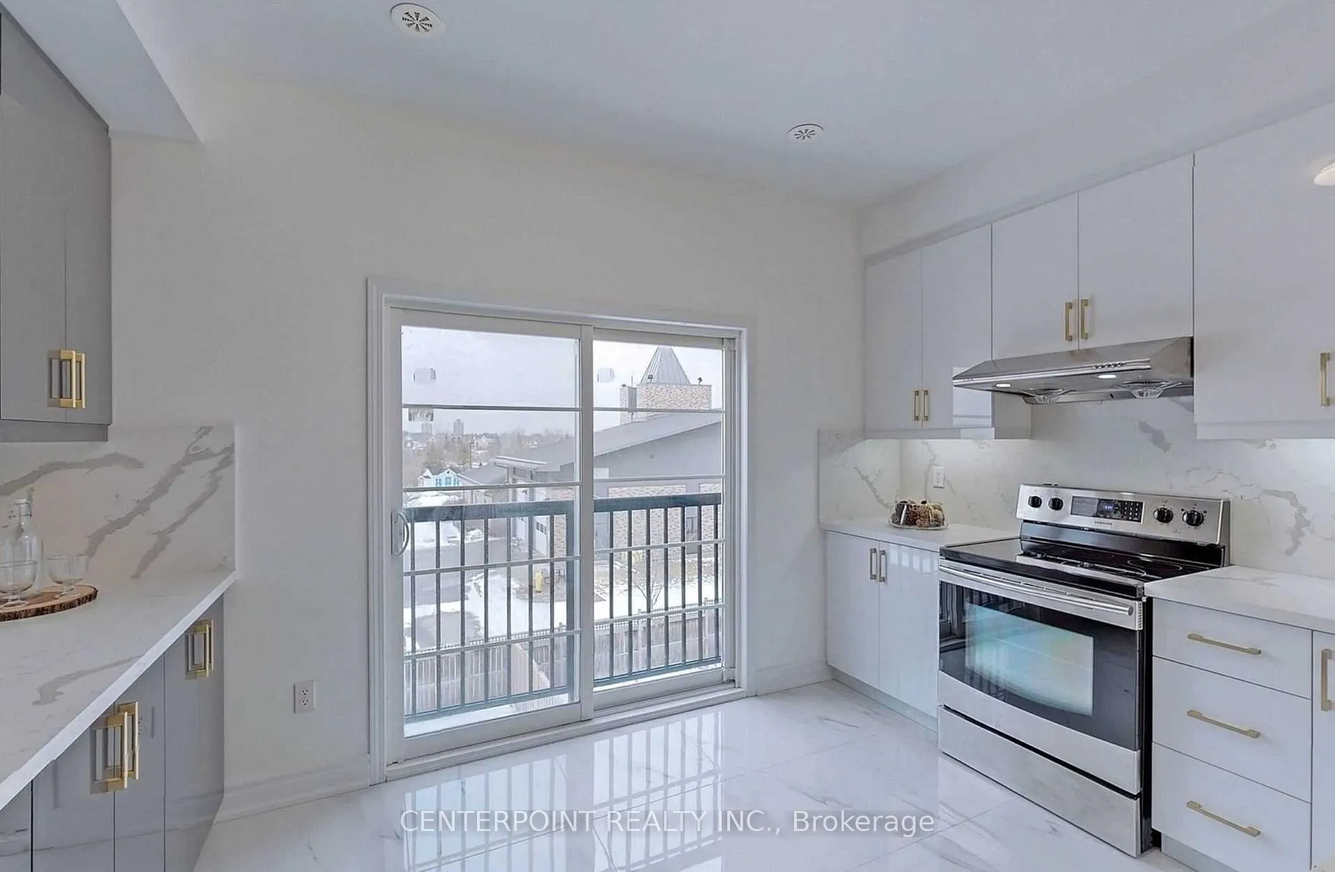 Photo 18 of 21 Beehive Lane, Markham, Wismer — HOMEH