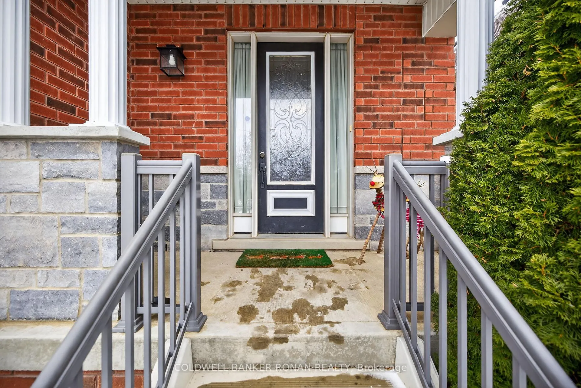 Photo 2 of 22 Morrison Avenue, New Tecumseth, Alliston — HOMEH