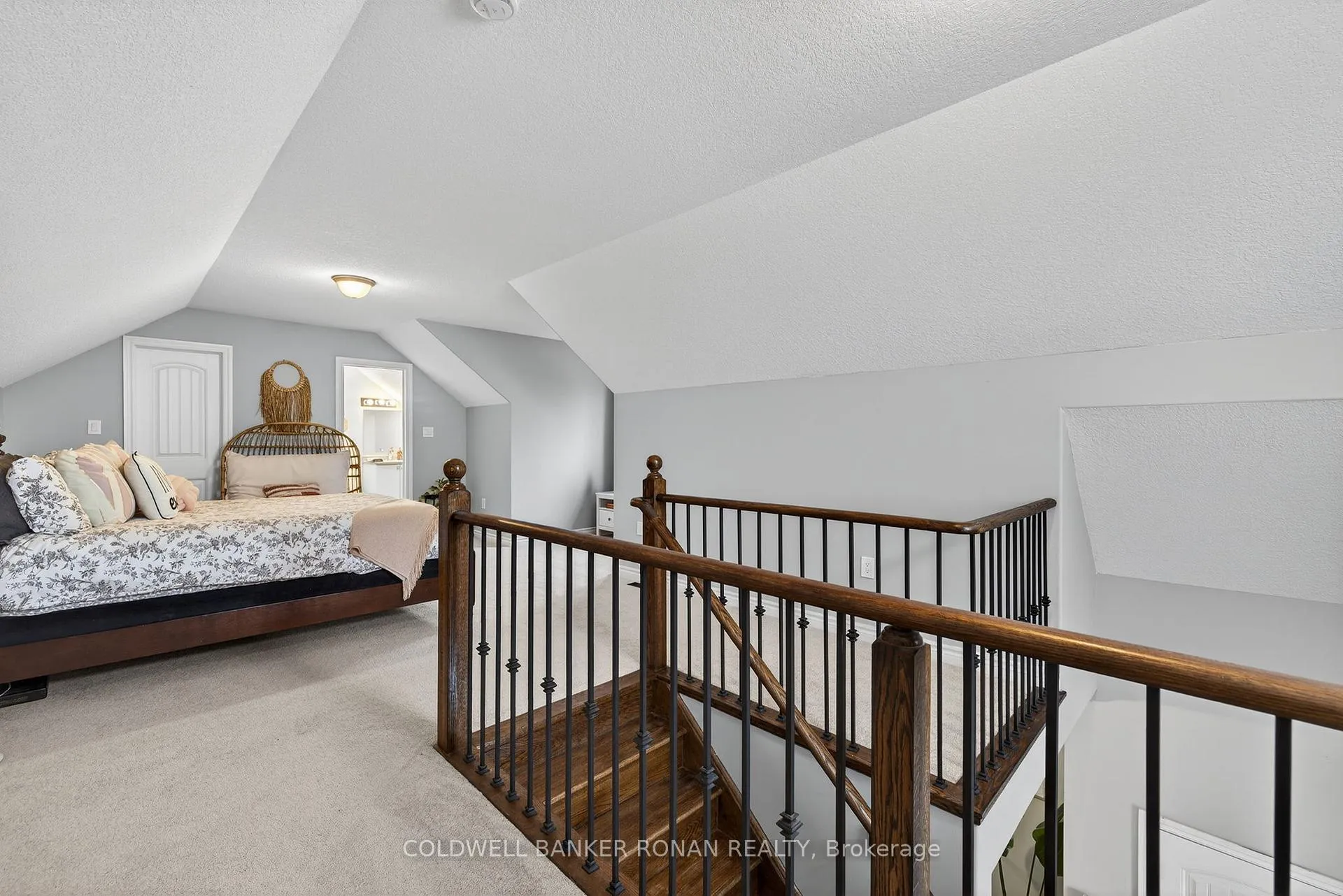 Photo 26 of 22 Morrison Avenue, New Tecumseth, Alliston — HOMEH