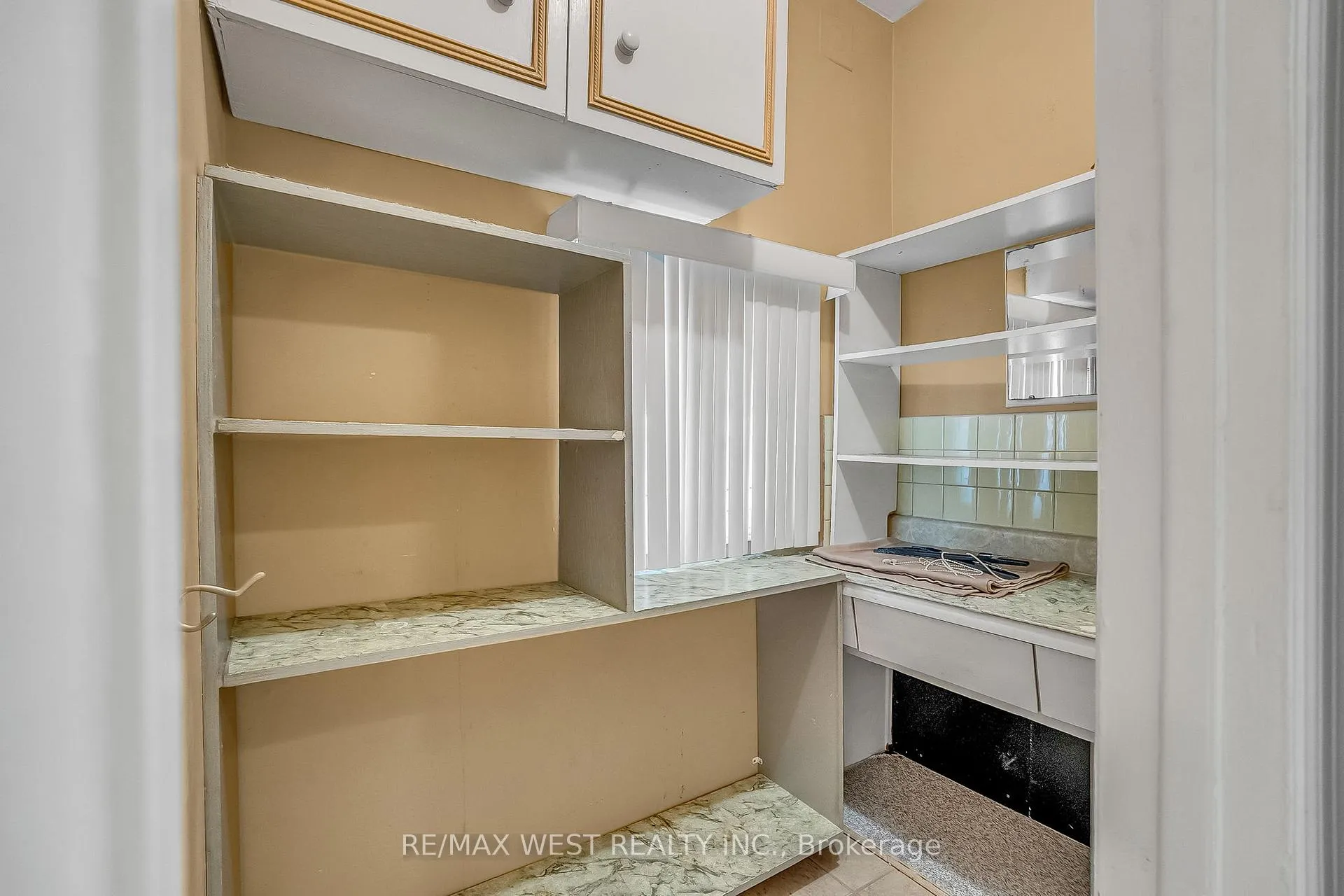 Photo 23 of 472 Symington Avenue, Toronto, Weston-Pellam Park — HOMEH