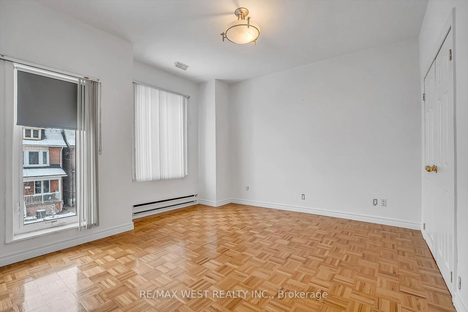 Photo 27 of 472 Symington Avenue, Toronto, Weston-Pellam Park — HOMEH