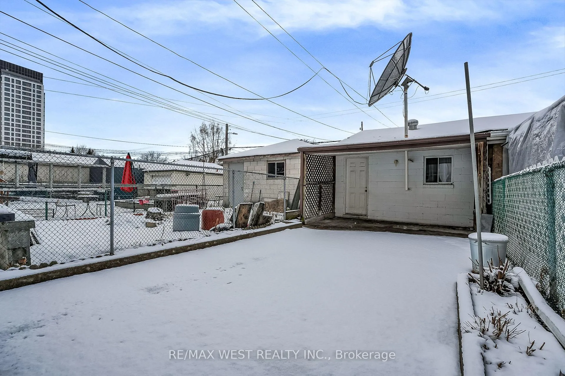 Photo 45 of 472 Symington Avenue, Toronto, Weston-Pellam Park — HOMEH