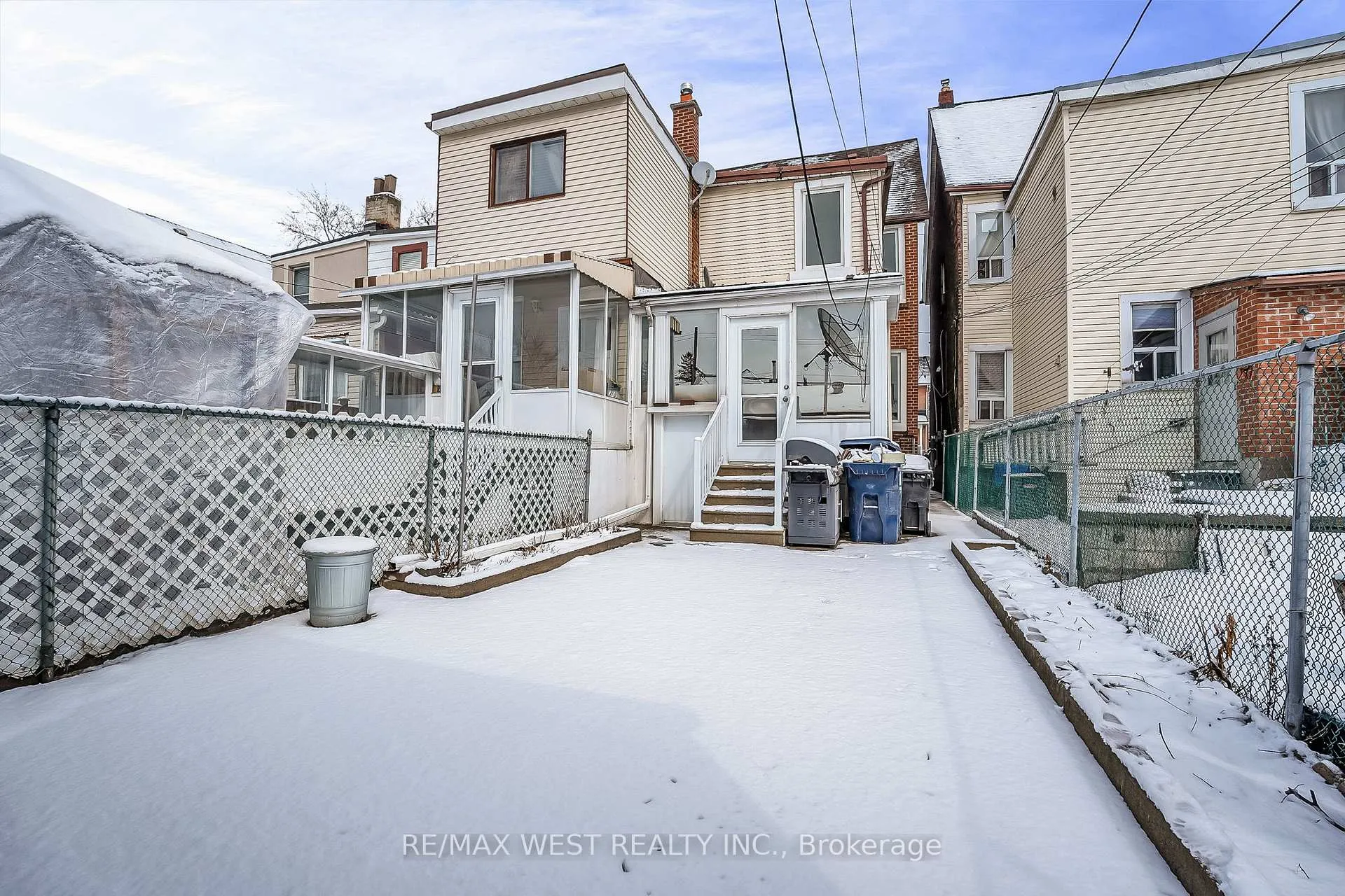Photo 48 of 472 Symington Avenue, Toronto, Weston-Pellam Park — HOMEH
