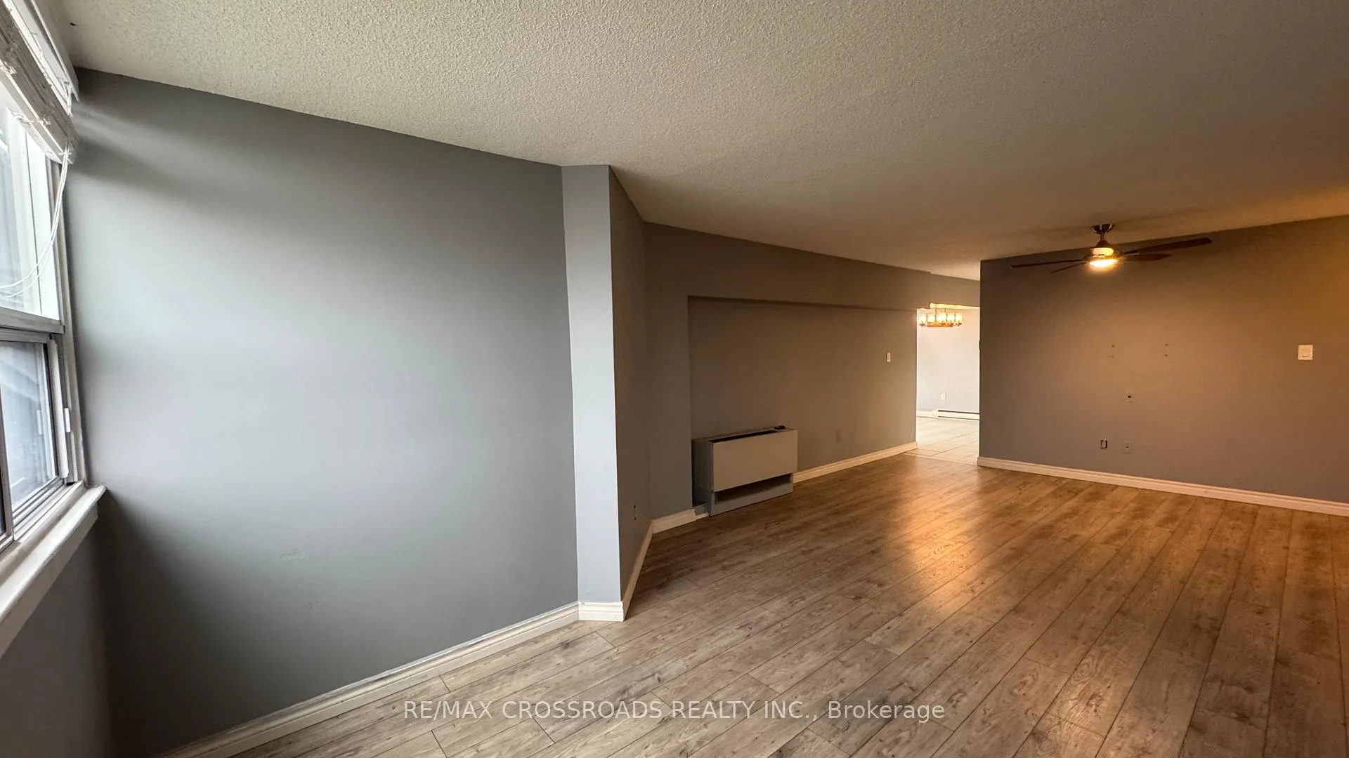 Photo 3 of Unit 501, 80 Athol Street E, Oshawa, Central — HOMEH