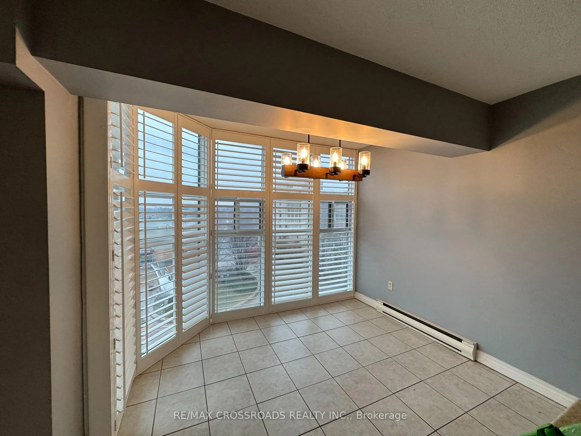 Photo 12 of Unit 501, 80 Athol Street E, Oshawa, Central — HOMEH