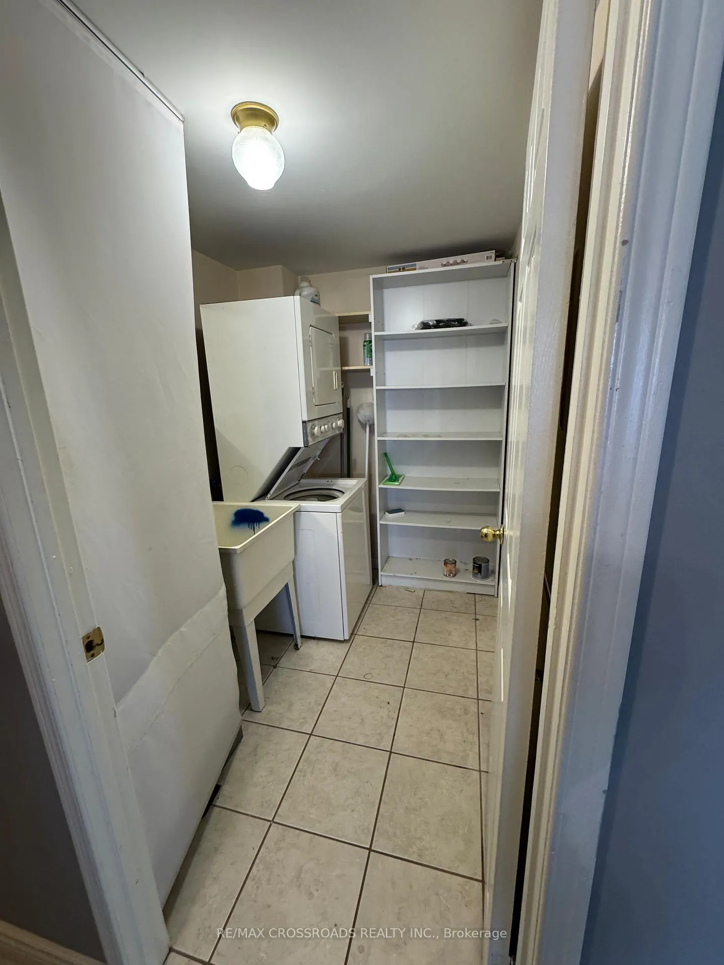 Photo 14 of Unit 501, 80 Athol Street E, Oshawa, Central — HOMEH