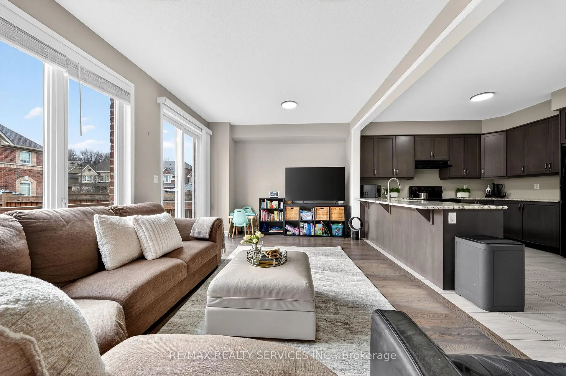 Photo 10 of 76 Phyllis Drive, Caledon, Rural Caledon — HOMEH