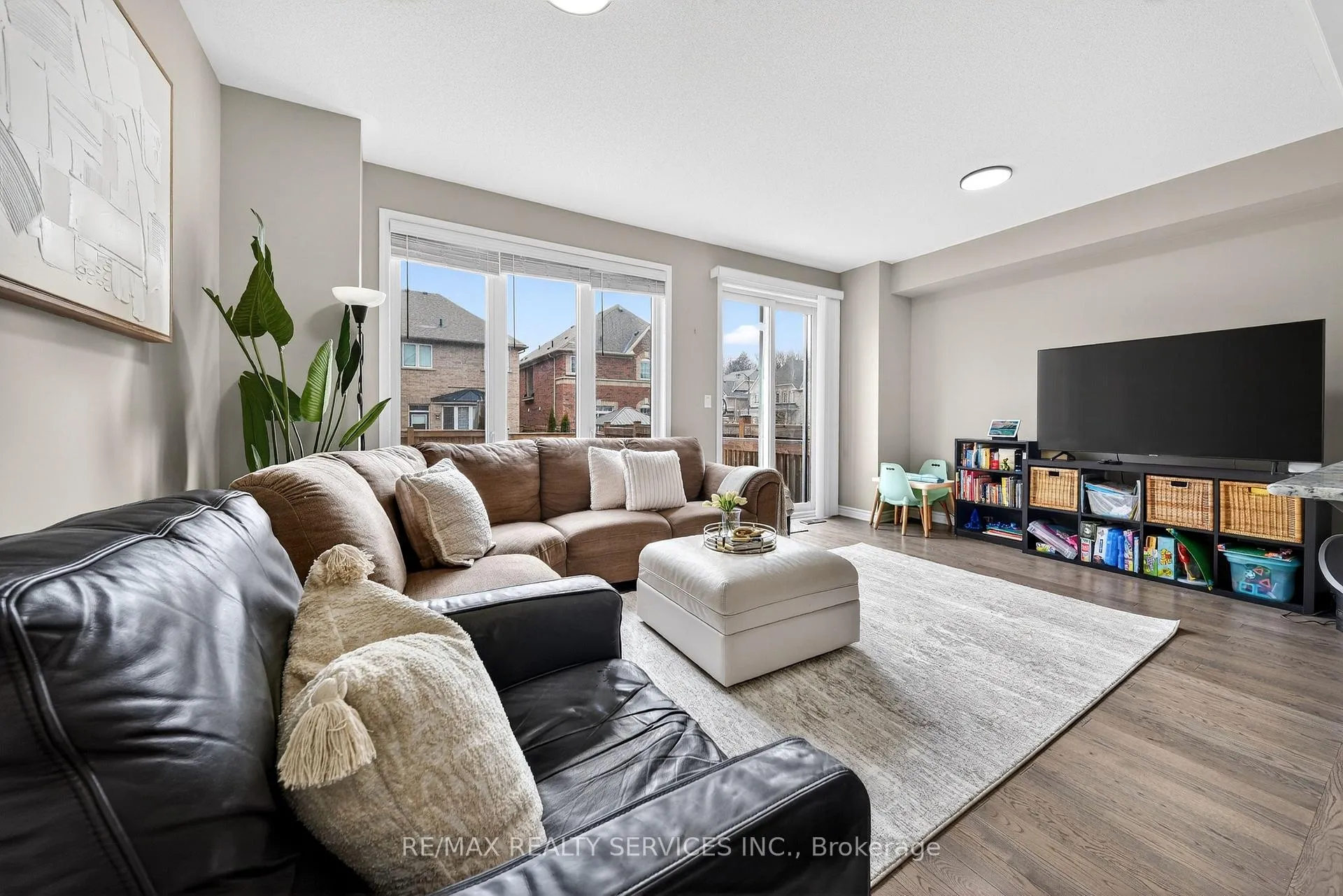 Photo 11 of 76 Phyllis Drive, Caledon, Rural Caledon — HOMEH