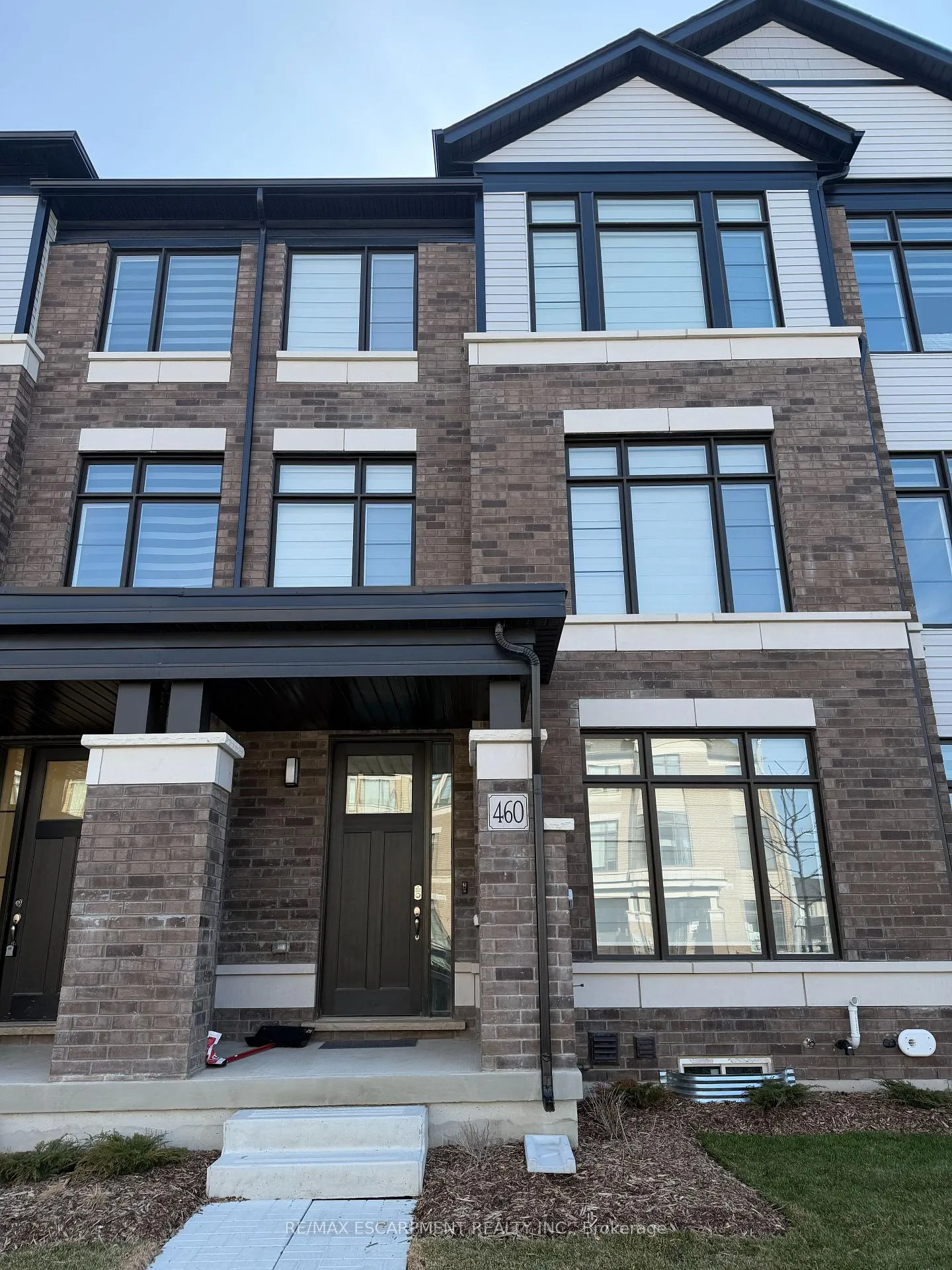 Photo 1 of 460 Provident Way, Hamilton, Mount Hope — HOMEH