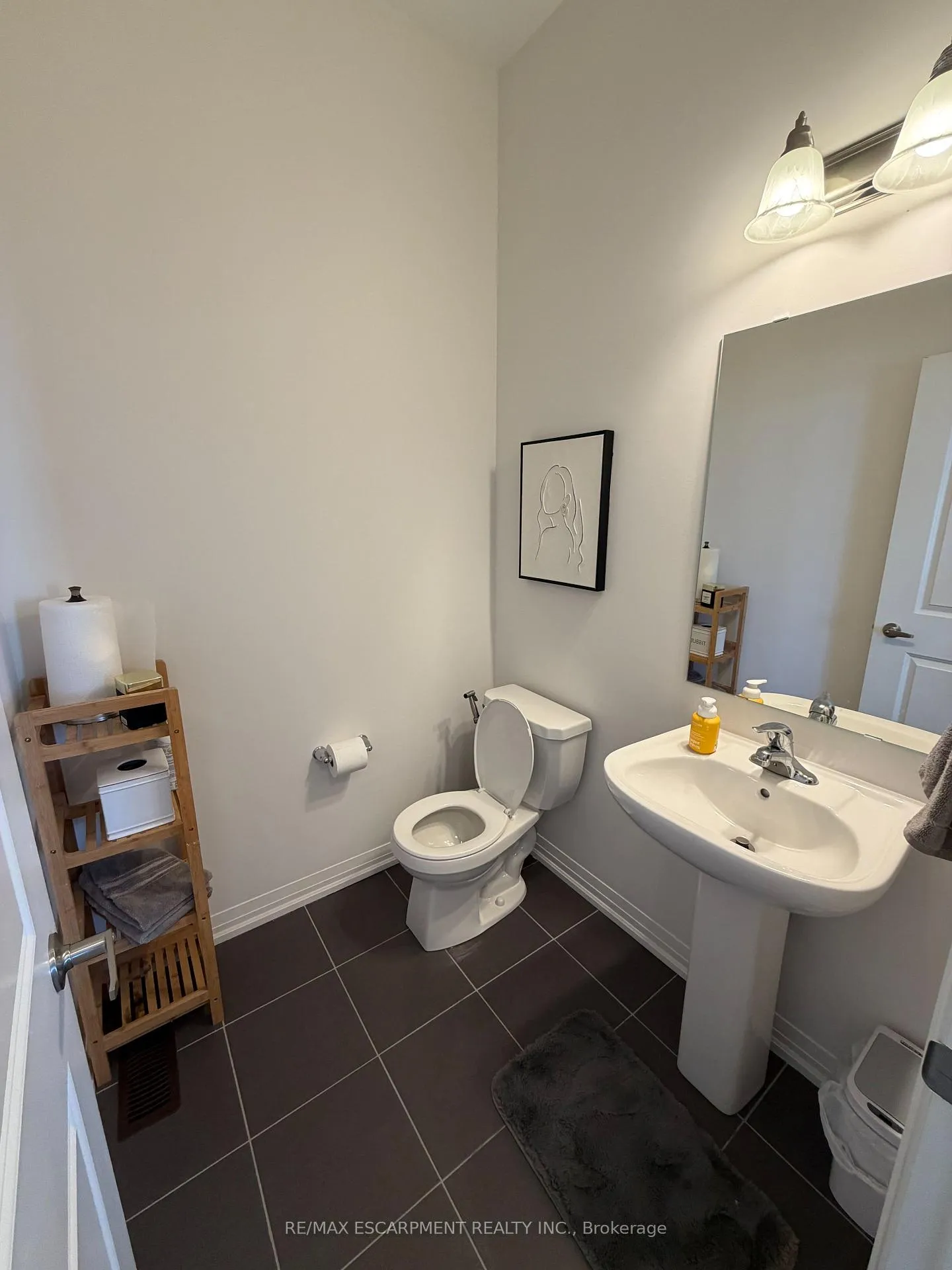 Photo 7 of 460 Provident Way, Hamilton, Mount Hope — HOMEH
