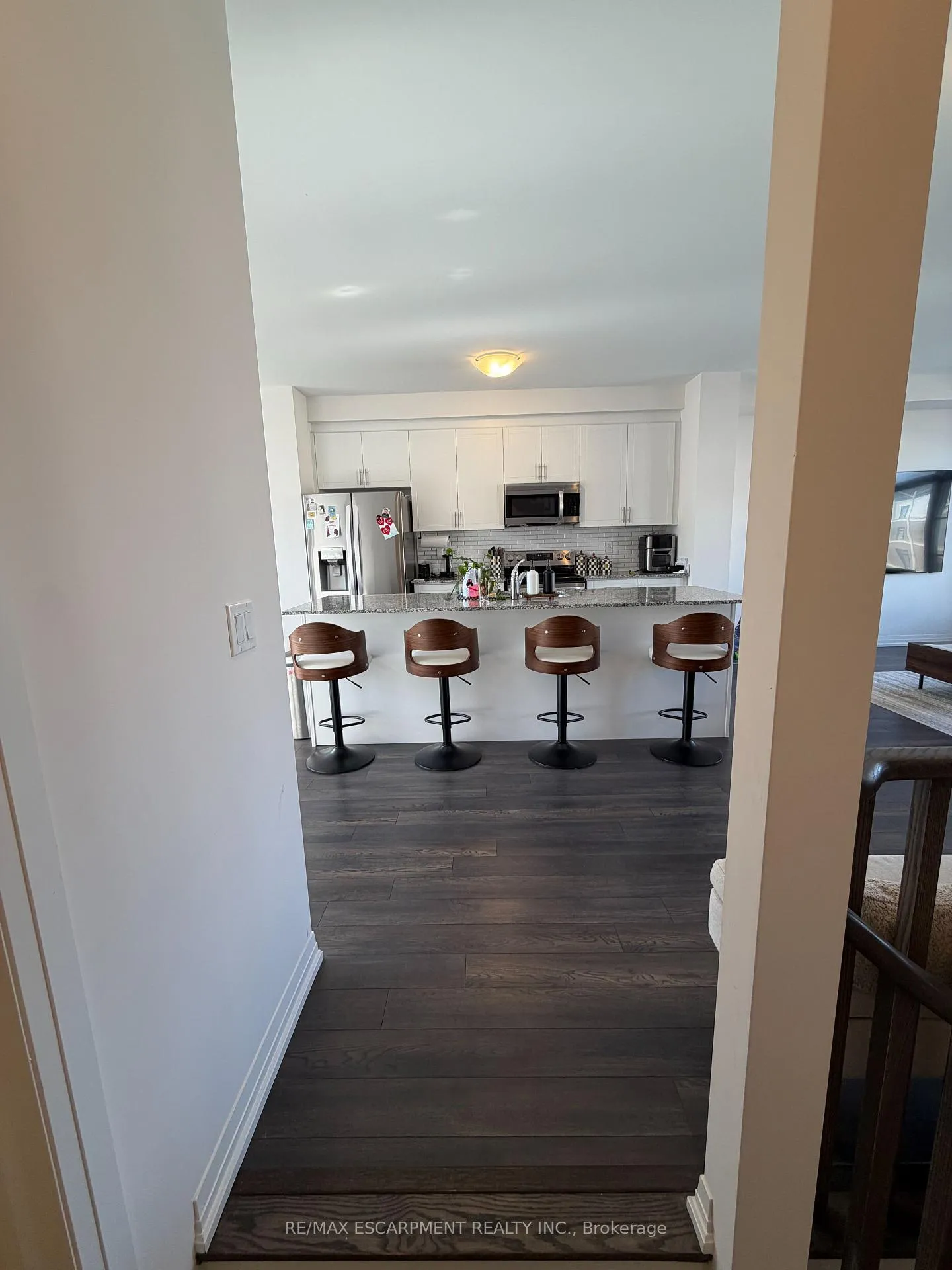 Photo 8 of 460 Provident Way, Hamilton, Mount Hope — HOMEH