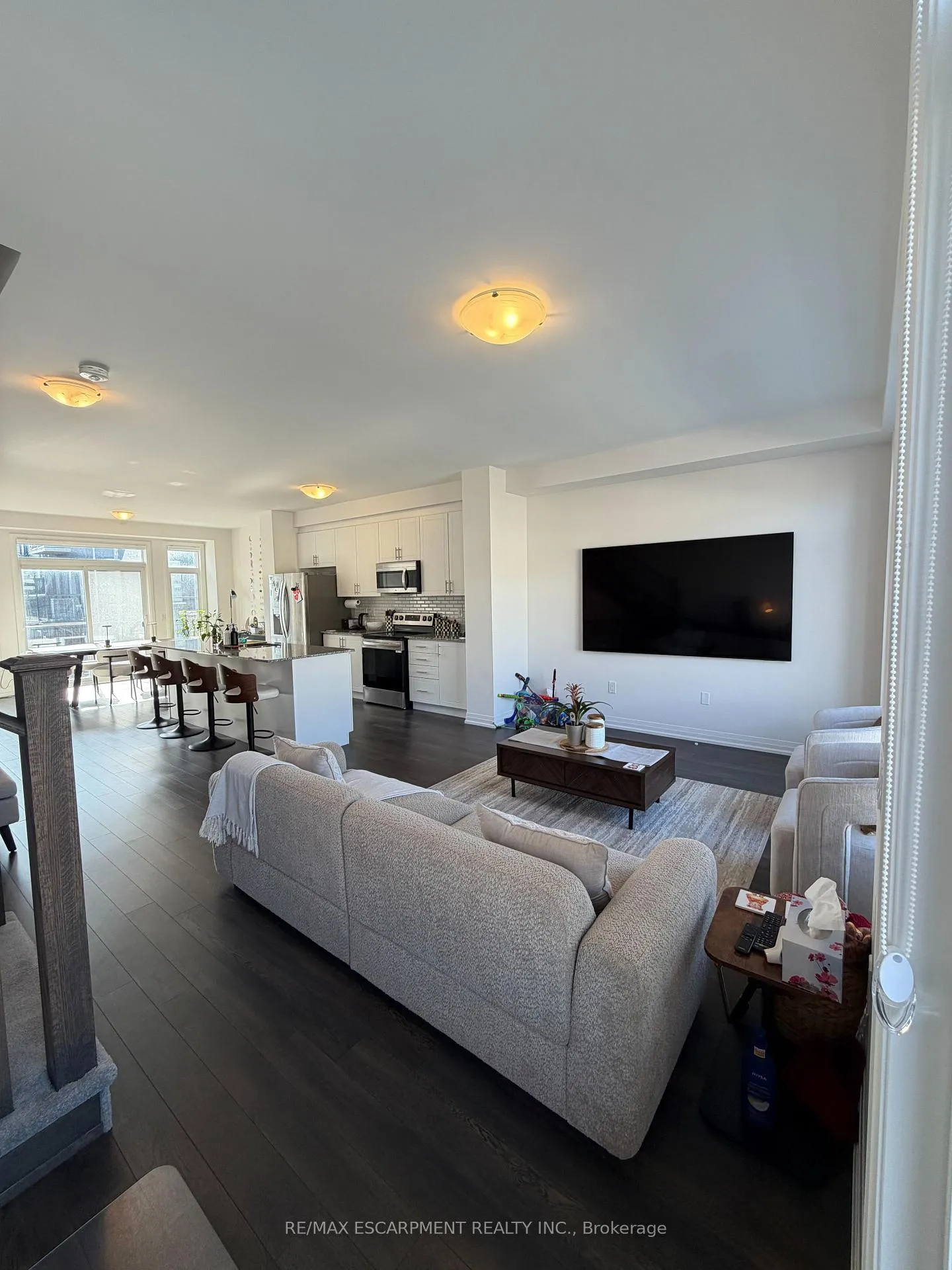 Photo 11 of 460 Provident Way, Hamilton, Mount Hope — HOMEH